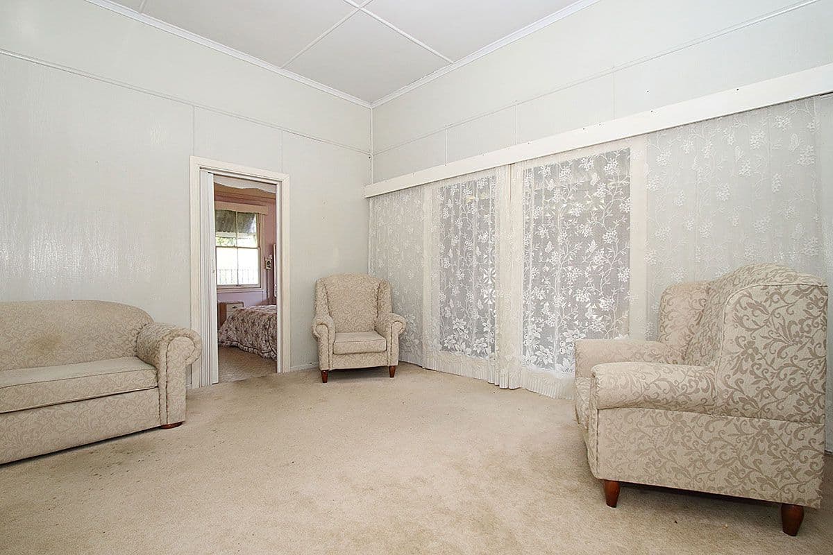 8 McLean Street, North Ipswich QLD 4305, North Ipswich - Thumbnail 5