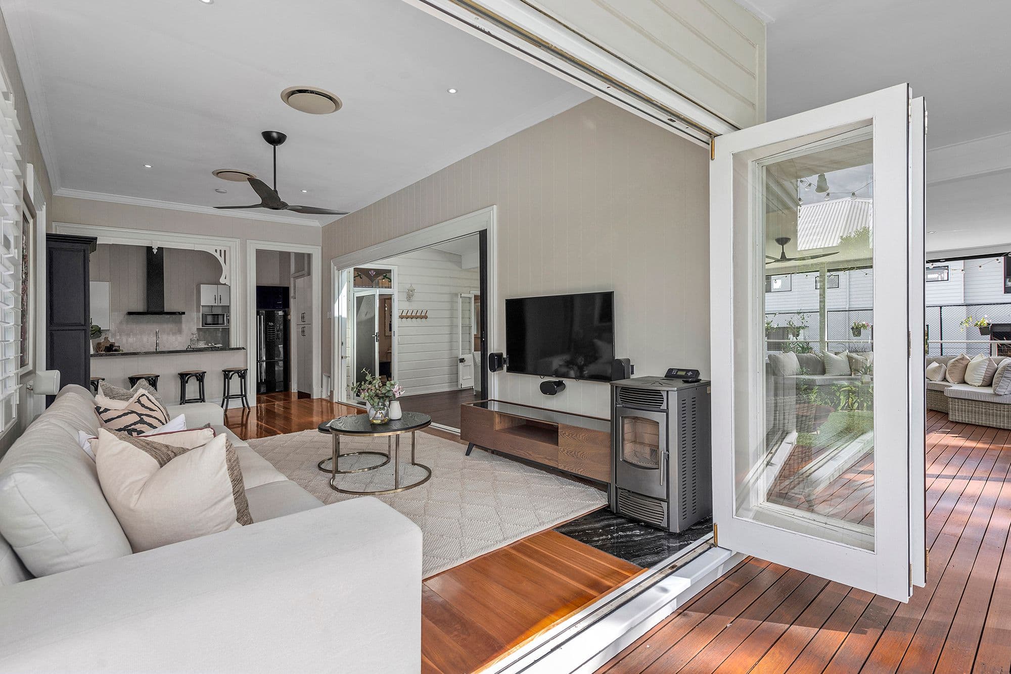 194 Cliveden Avenue, Corinda QLD 4075, Corinda - Thumbnail 7