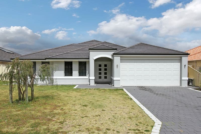 3 Saligna Bend, WATTLE GROVE WA 6107, Wattle Grove - Image 1