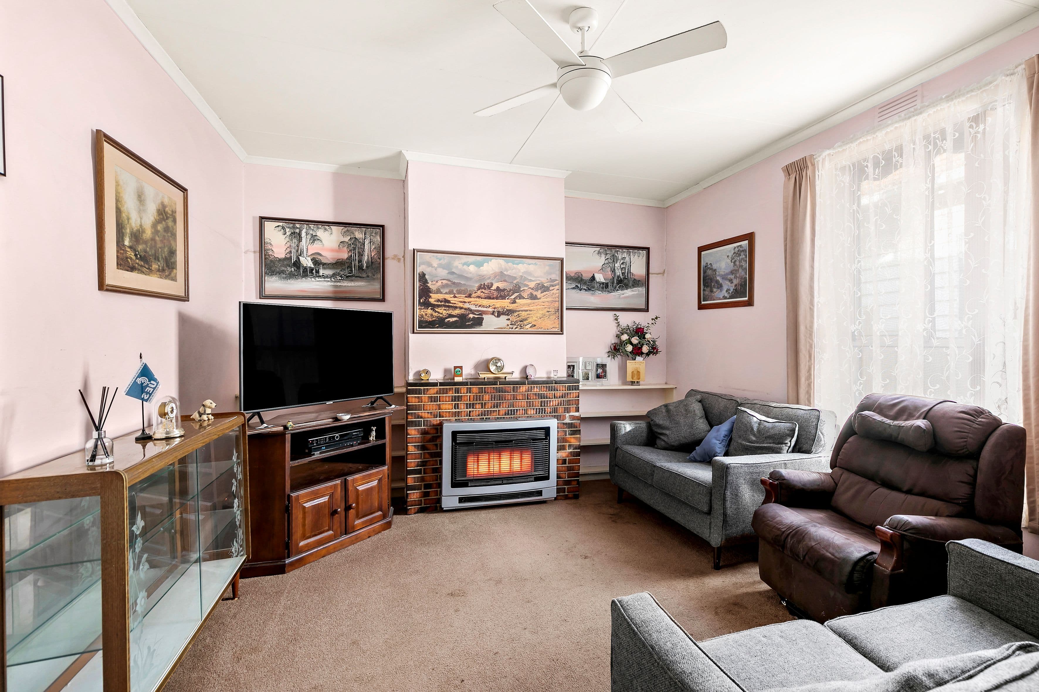 23 Gilmour Street, Coburg VIC 3058, Coburg - Thumbnail 3