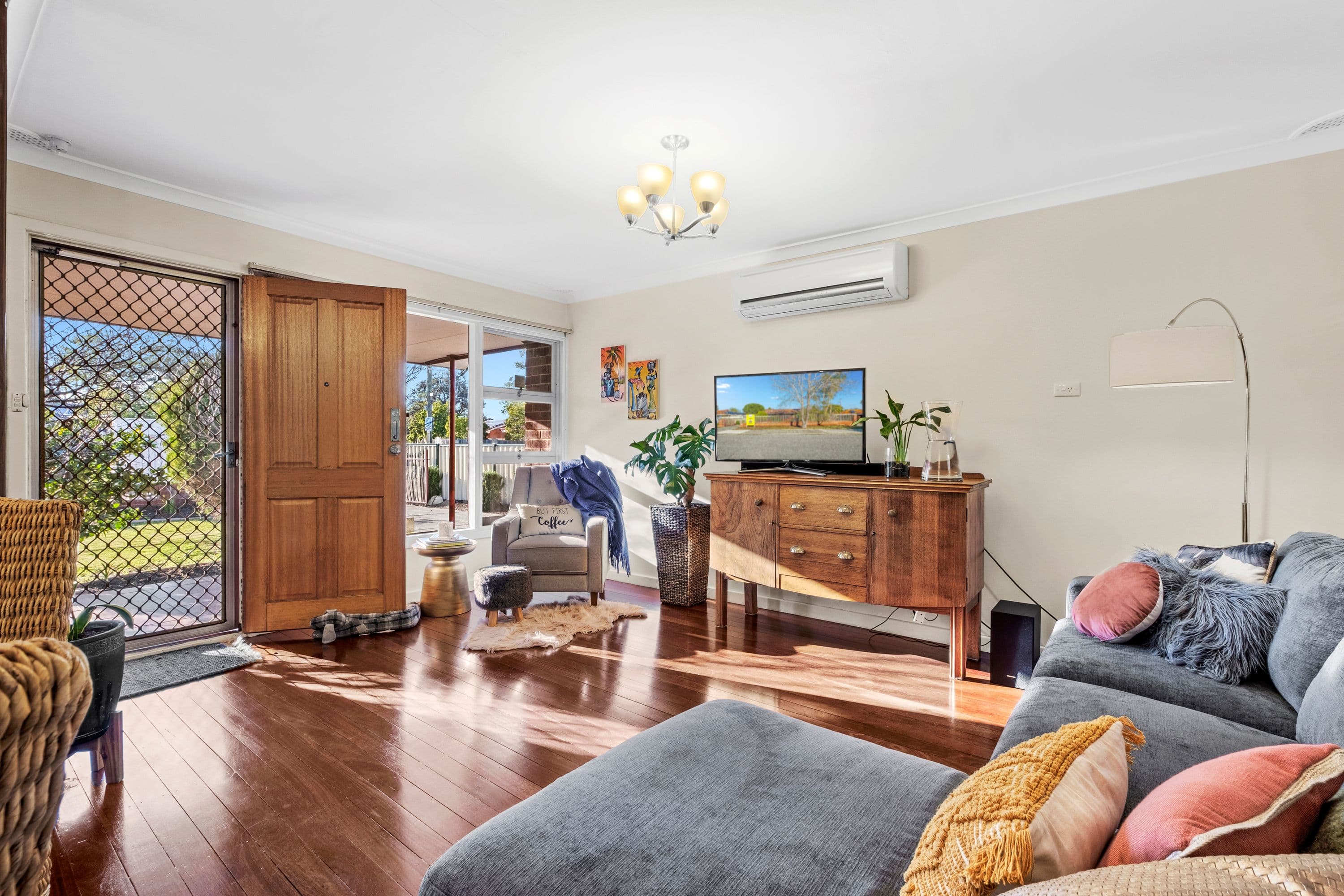 15 Trangie Way, Kelmscott WA 6111, Kelmscott - Image 1