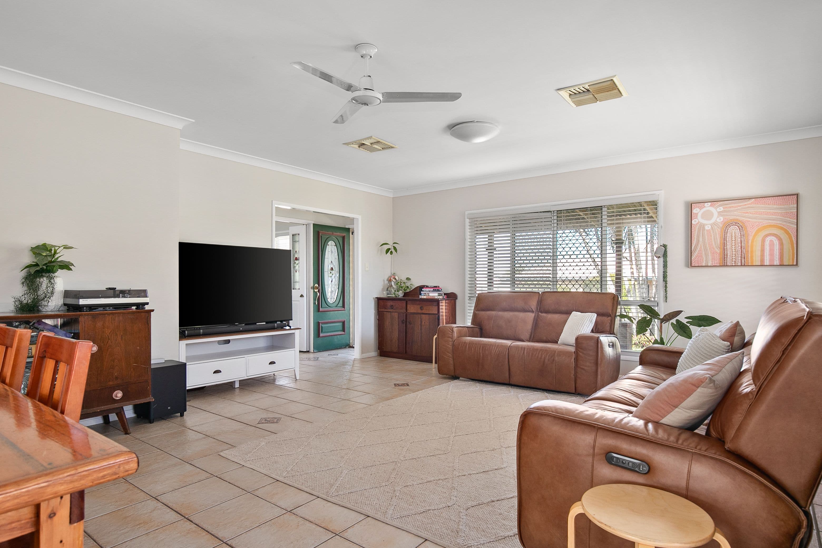 1 Baldwin Street, Emerald QLD 4720, Emerald - Thumbnail 5