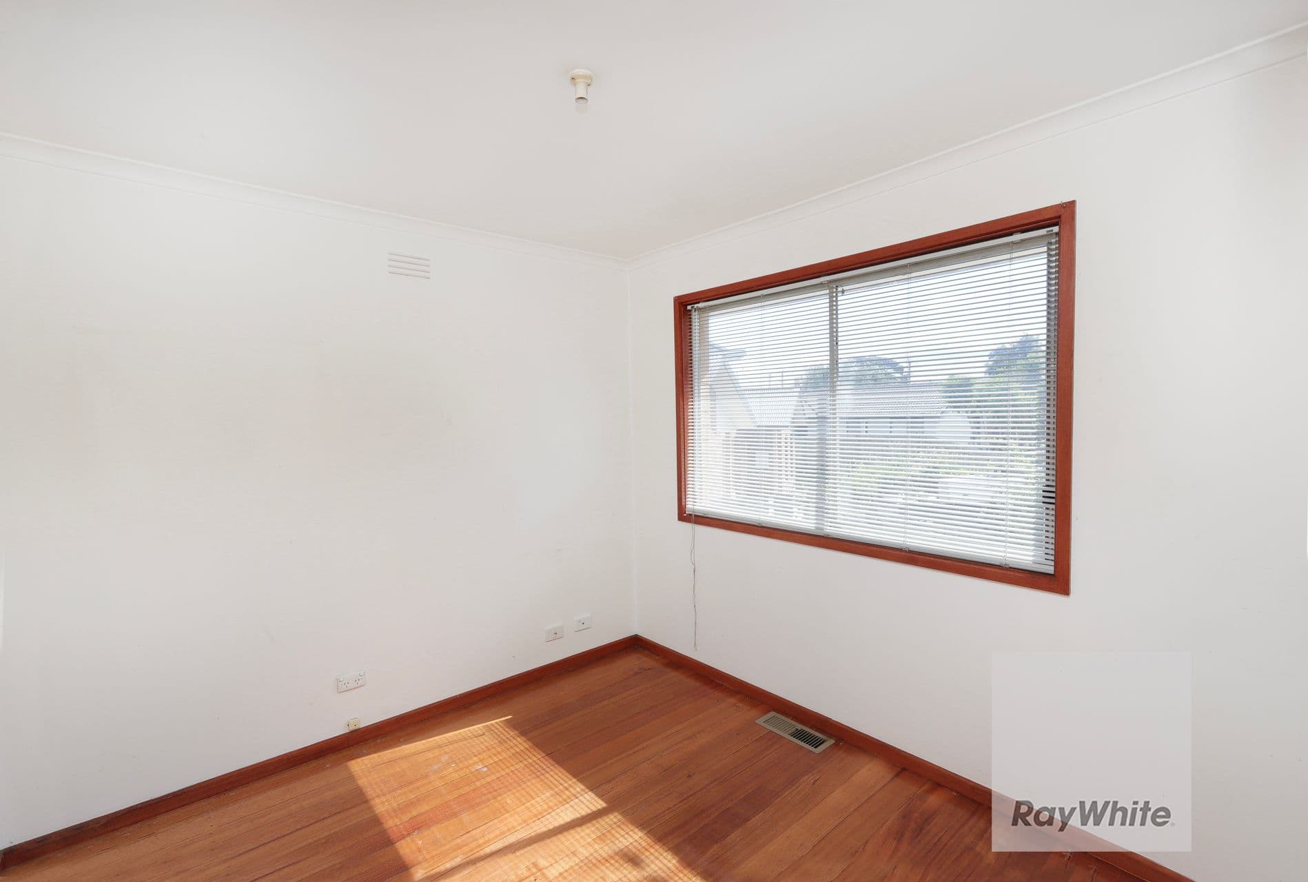 5 Iona Court, Westmeadows VIC 3049, Westmeadows - Thumbnail 7