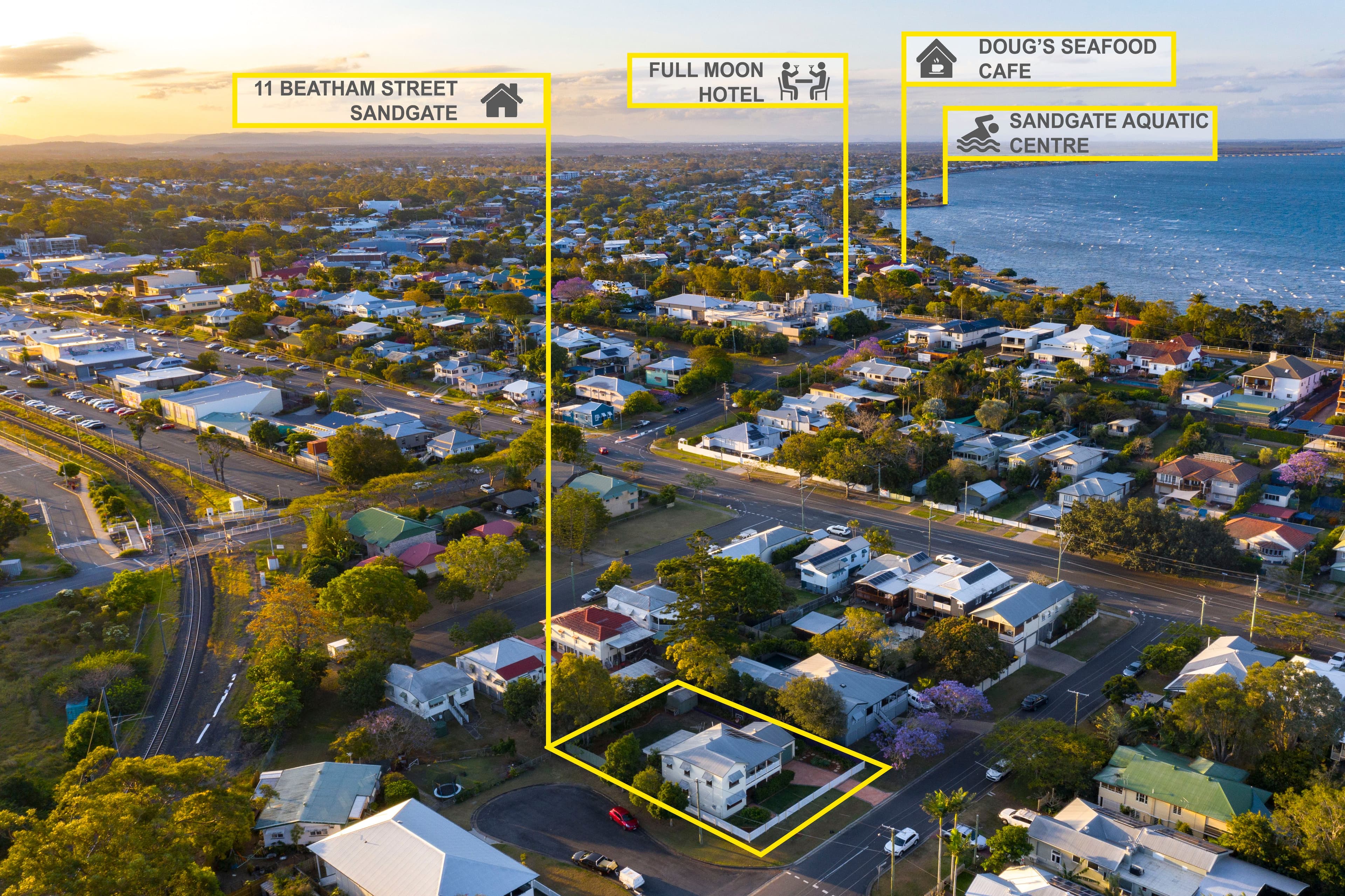 11 Beatham Street, Sandgate QLD 4017, Sandgate - Thumbnail 2
