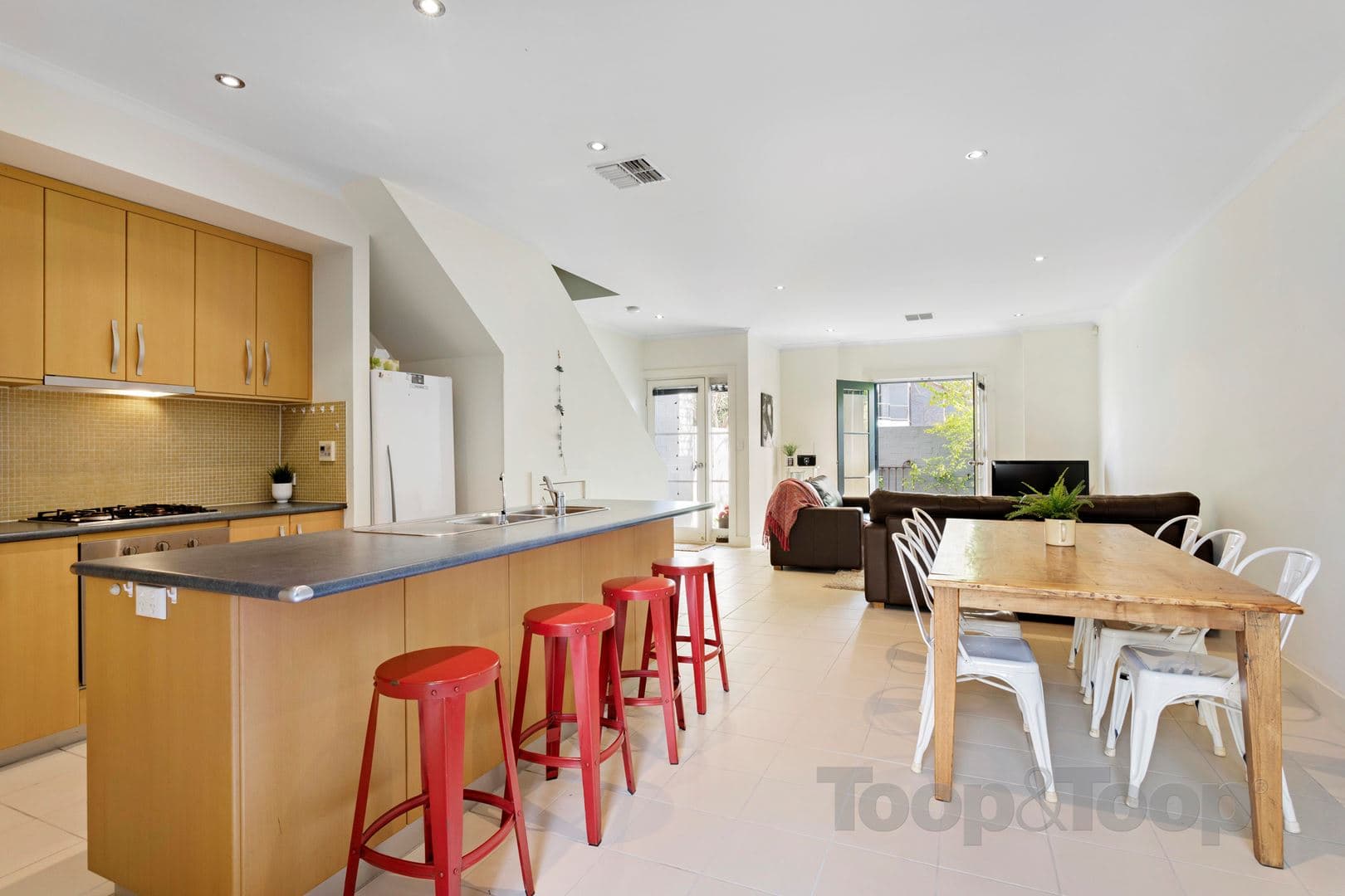3 / 104 King William Street, Kent Town SA 5067, Kent Town - Thumbnail 2