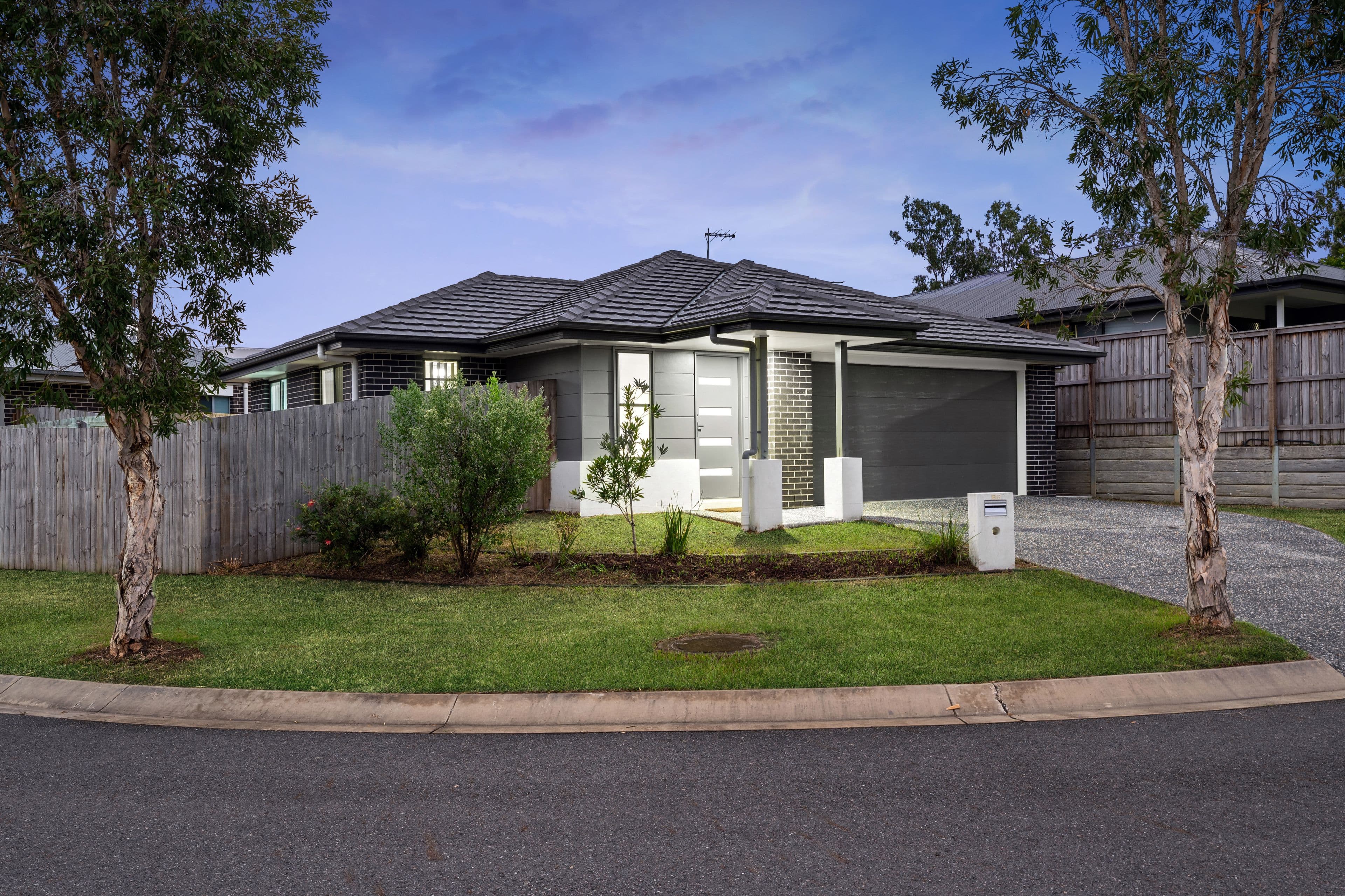 36 Carlos Street, Ripley QLD 4306, Ripley - Thumbnail 2