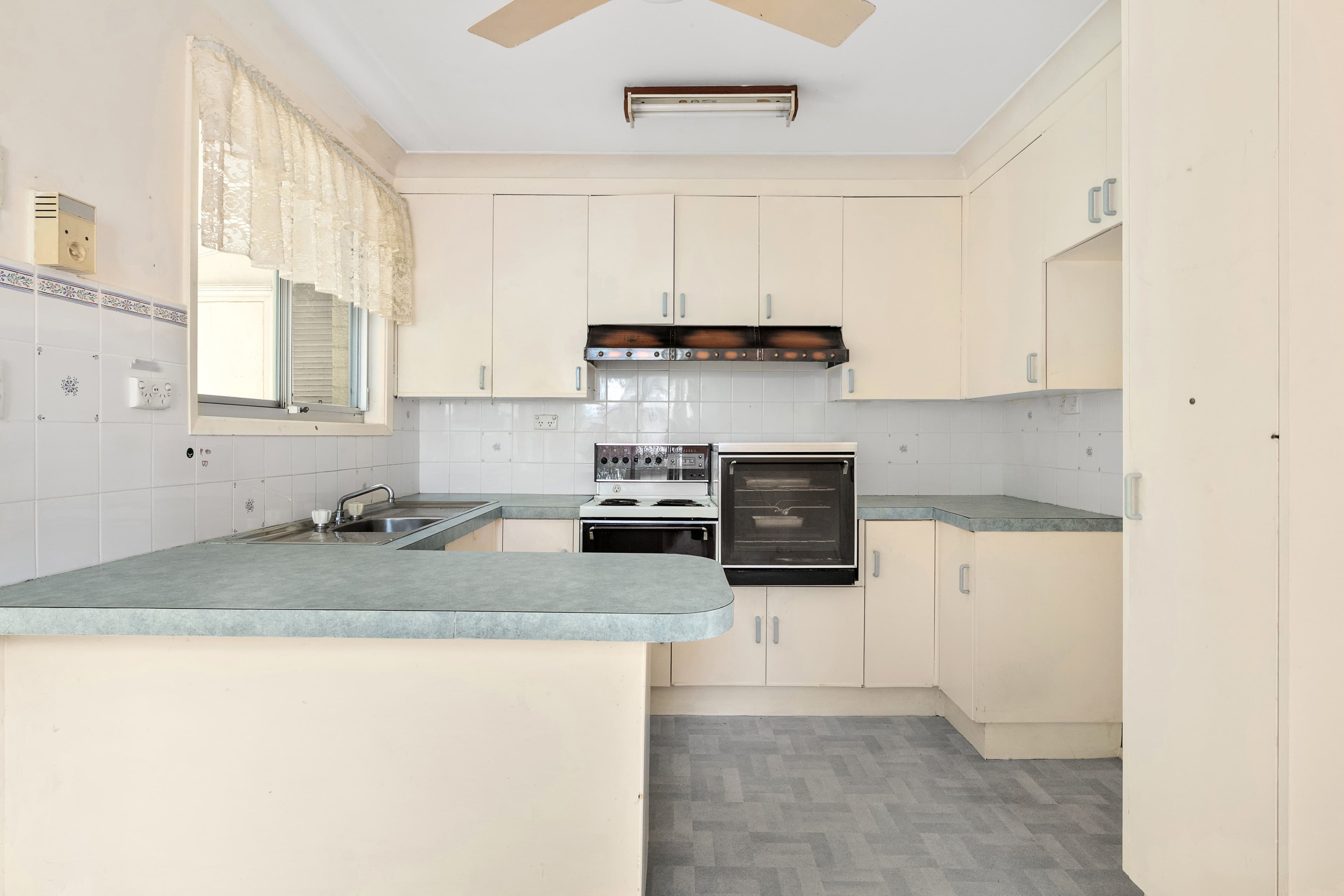 10 Stewart Street, The Entrance North NSW 2261, The Entrance North - Thumbnail 5
