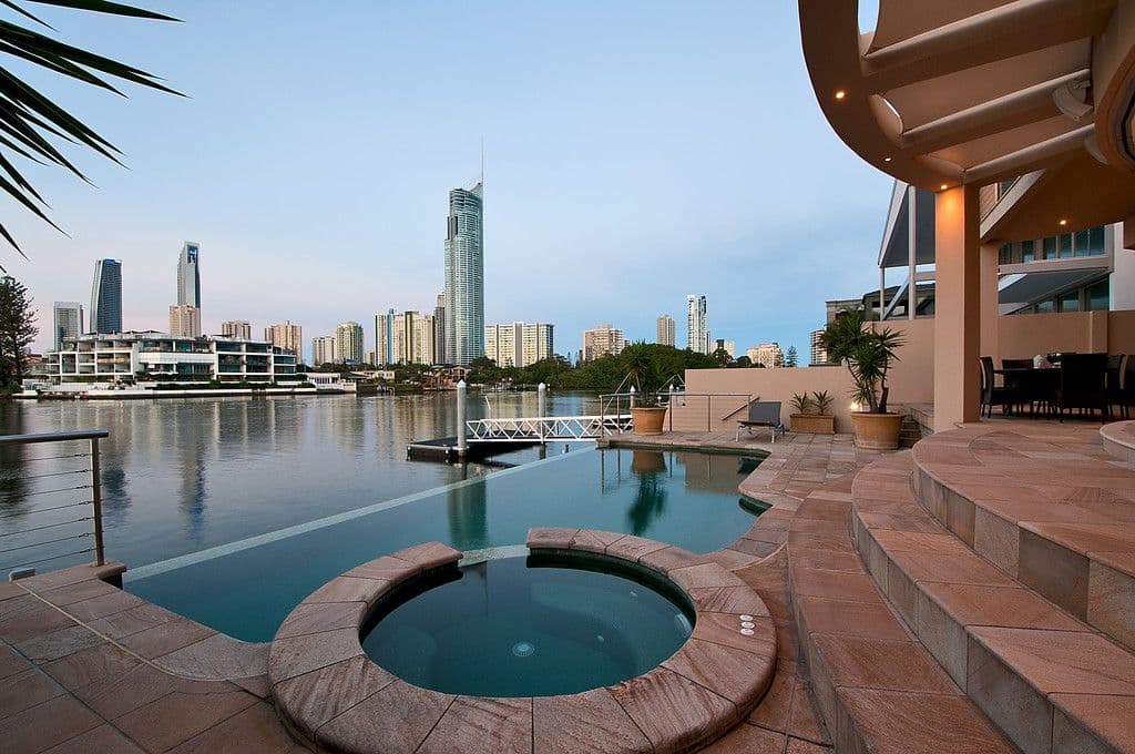 17 Naples Avenue, Isle Of Capri QLD 4217, Isle Of Capri - Image 1
