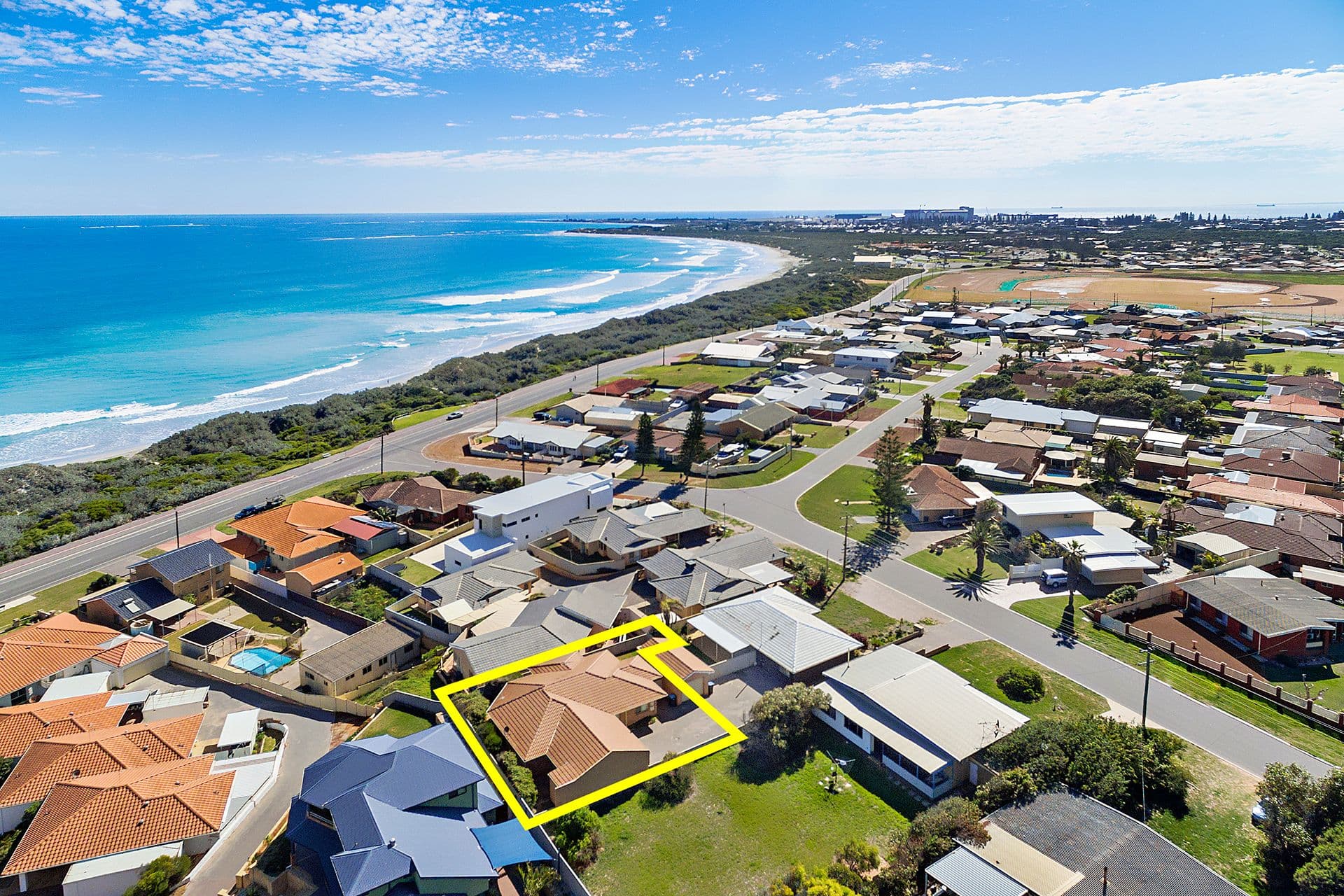 15B Jarrah Street, Tarcoola Beach WA 6530, Tarcoola Beach - Thumbnail 2