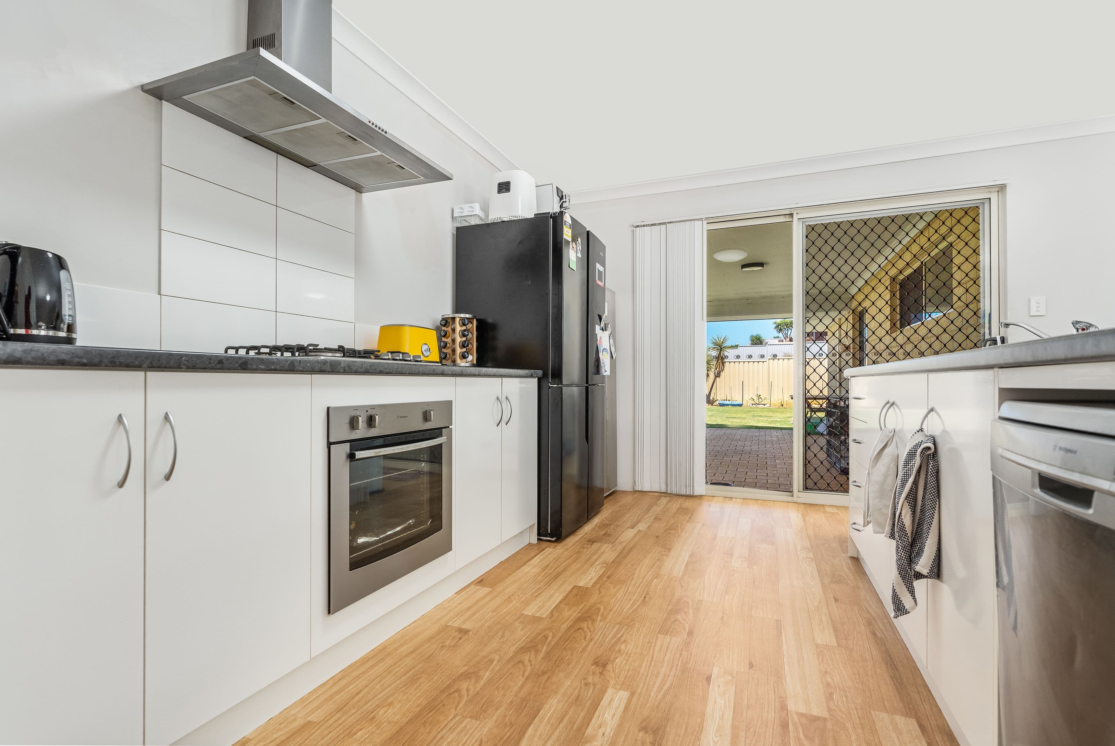 94 Barrett Drive, Wandina WA 6530, Wandina - Thumbnail 6
