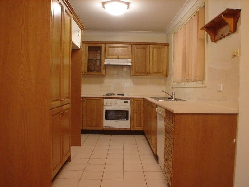 30 Linden Street, SUTHERLAND NSW 2232, Sutherland - Thumbnail 3