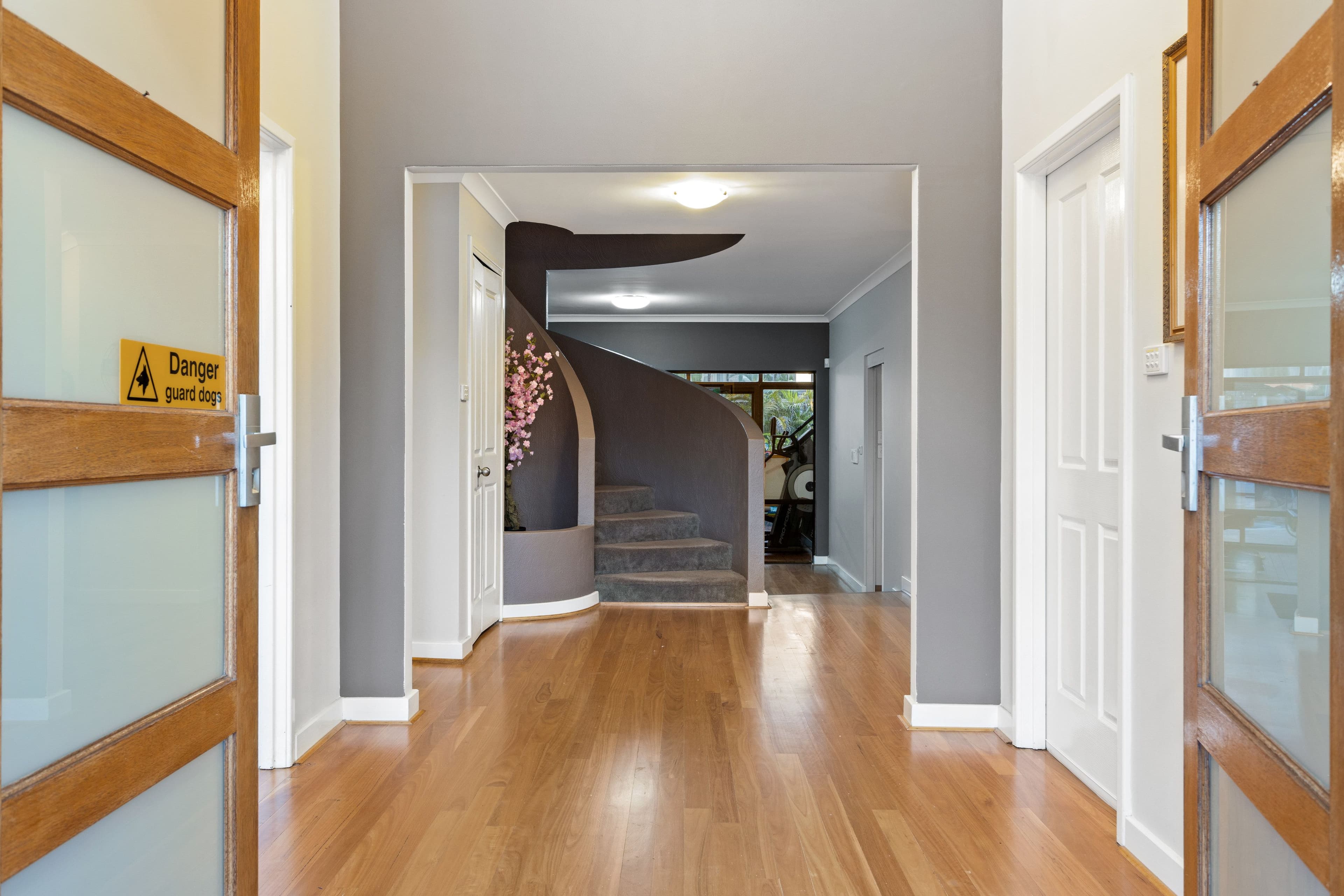 19 Ashmore Way, Sorrento WA 6020, Sorrento - Thumbnail 3