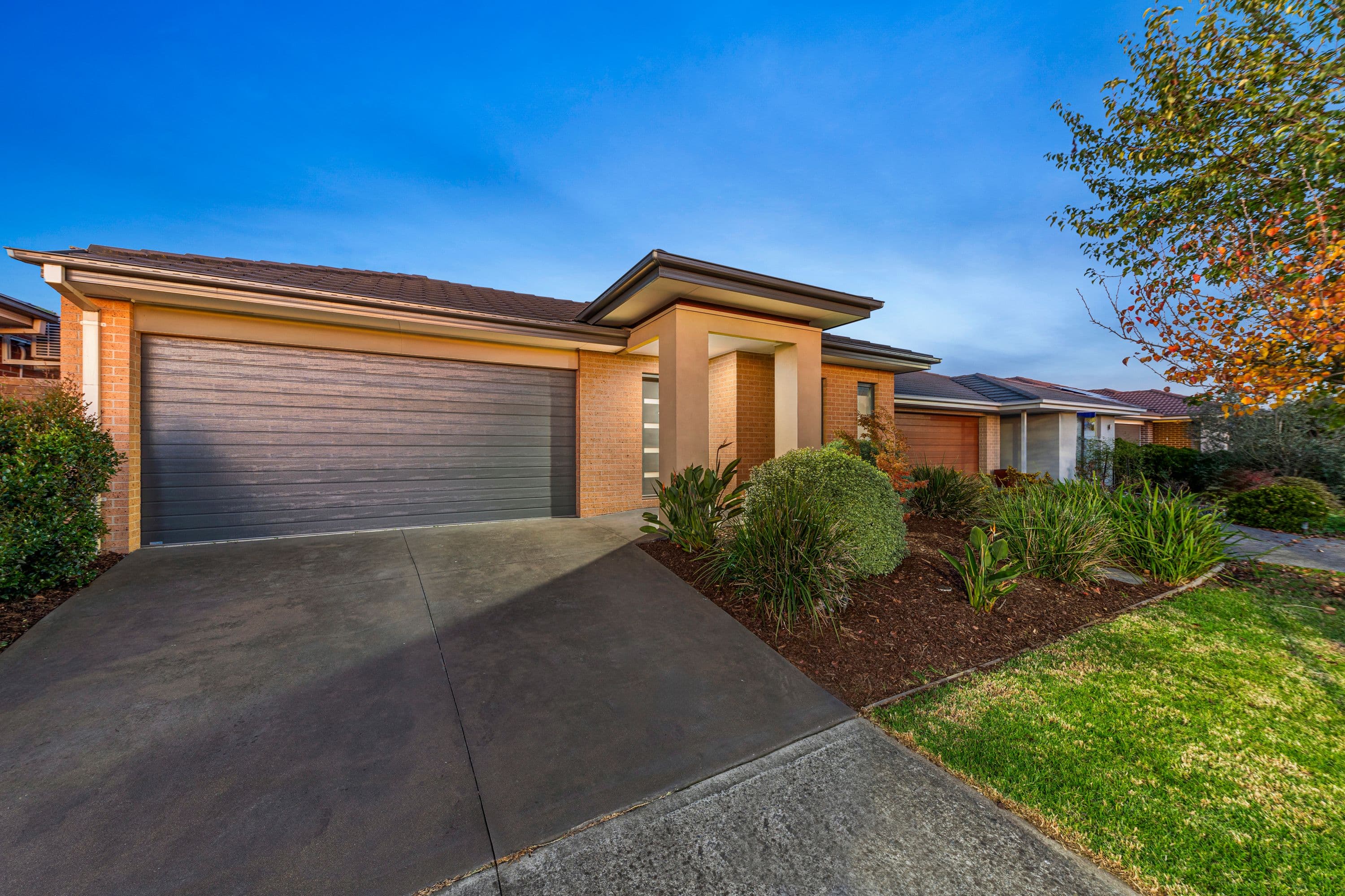 32 Saffron Avenue, Officer VIC 3809, Officer - Thumbnail 2