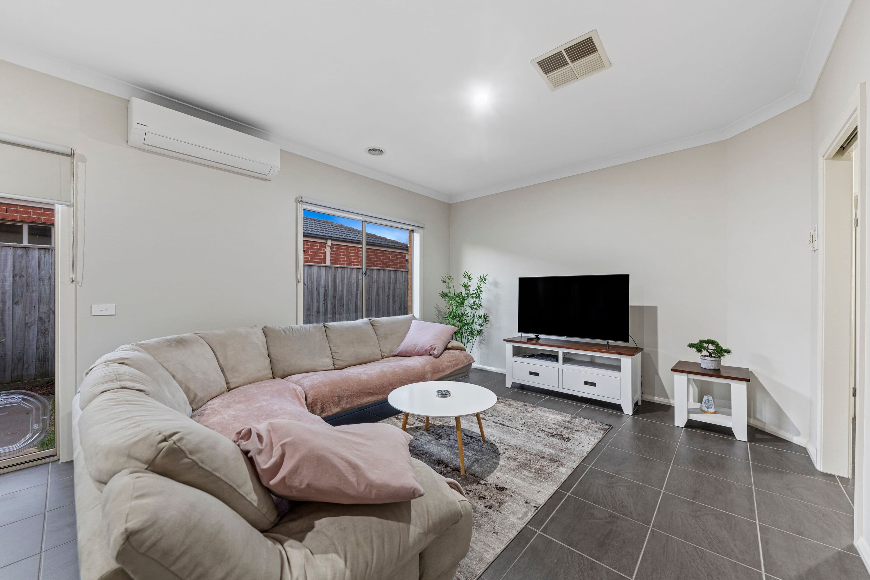 32 Saffron Avenue, Officer VIC 3809, Officer - Thumbnail 7