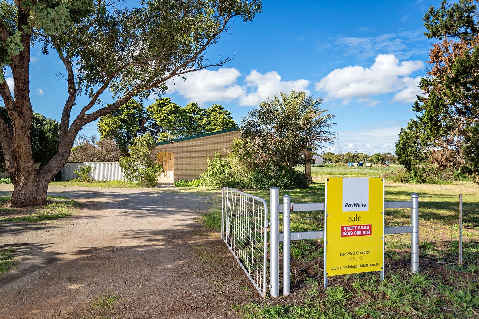 10 Erla Place, Woorree WA 6530, Woorree - Image 1