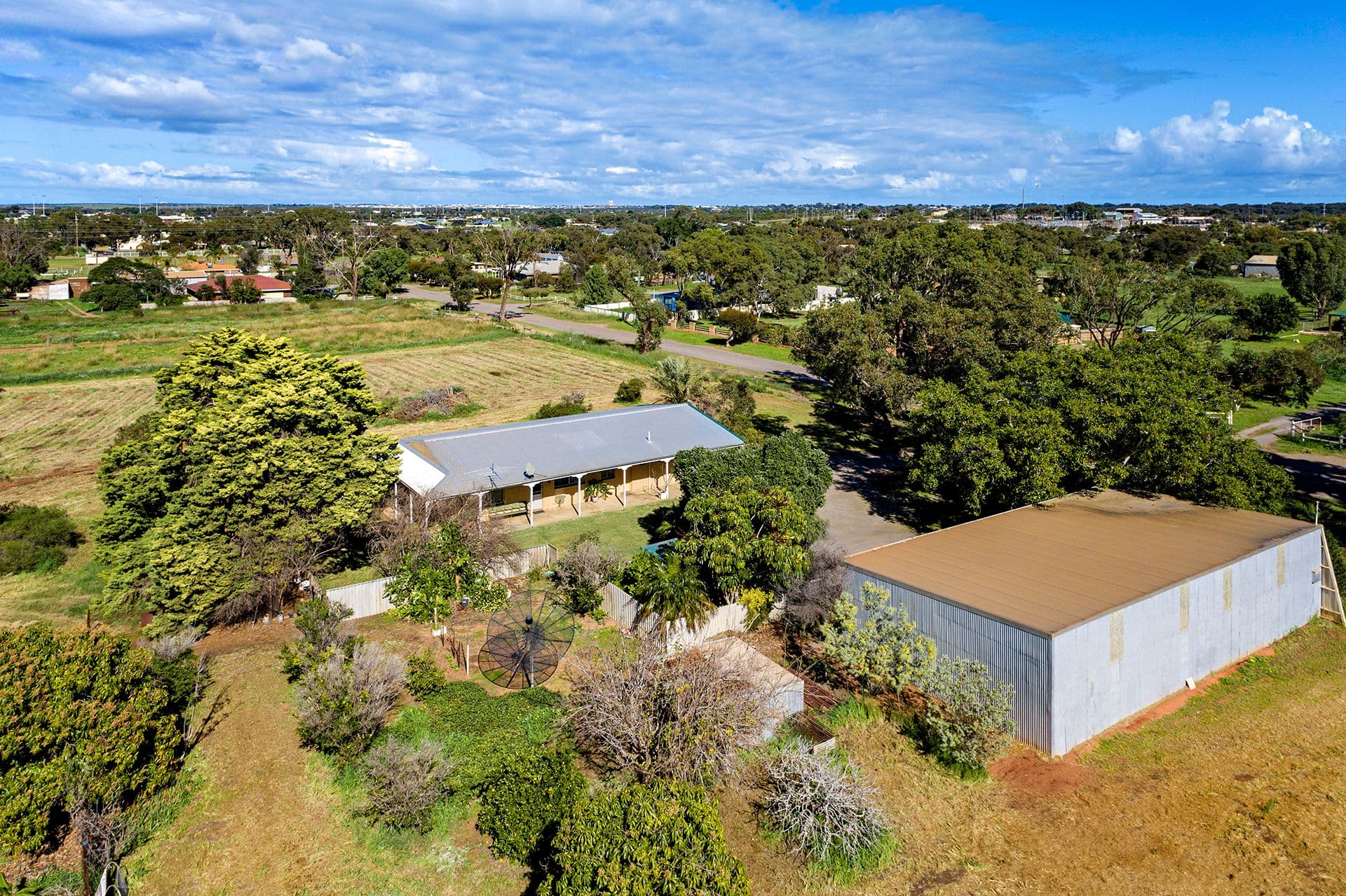 10 Erla Place, Woorree WA 6530, Woorree - Thumbnail 2