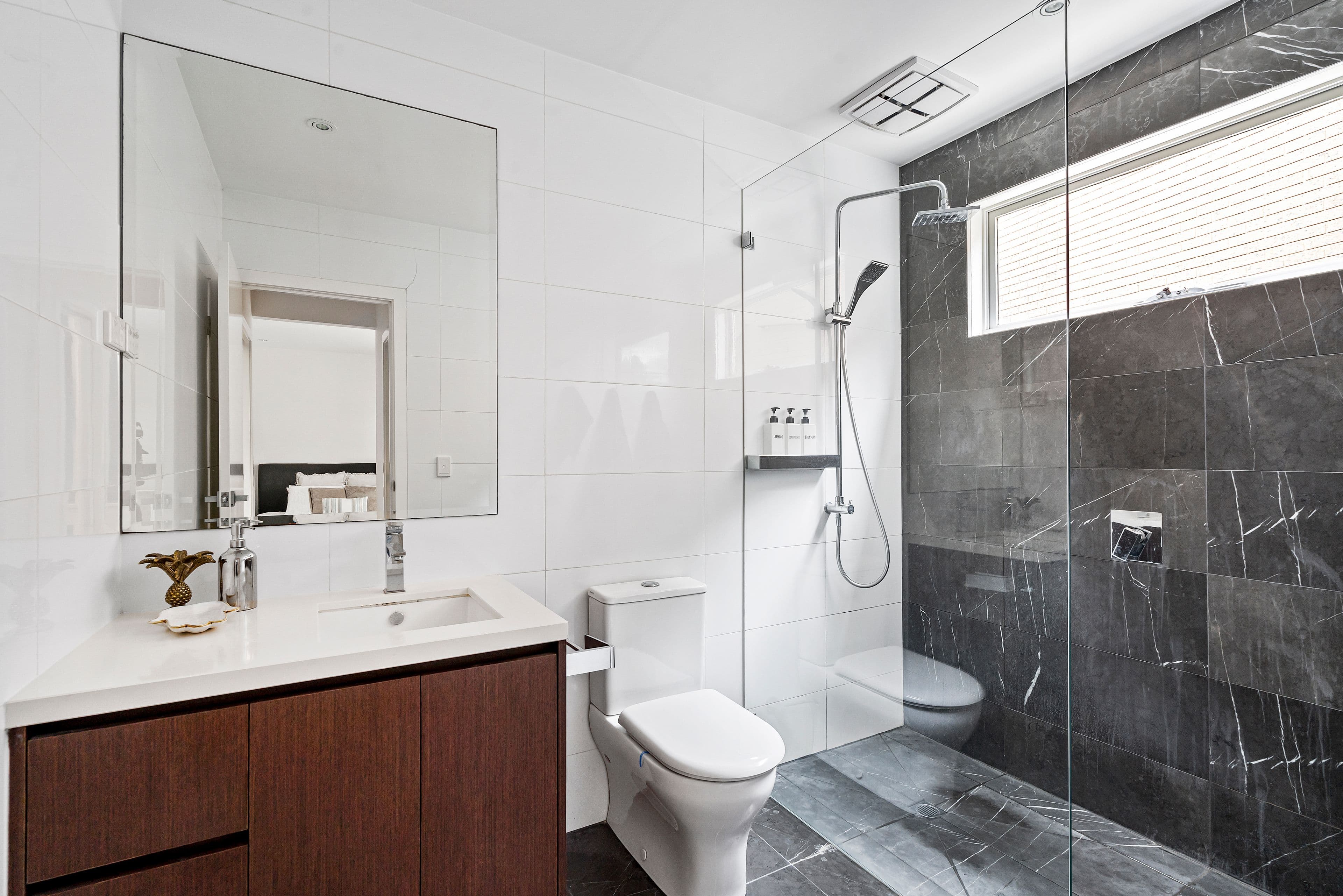 12 Macquarie Street, Williamstown VIC 3016, Williamstown - Thumbnail 8