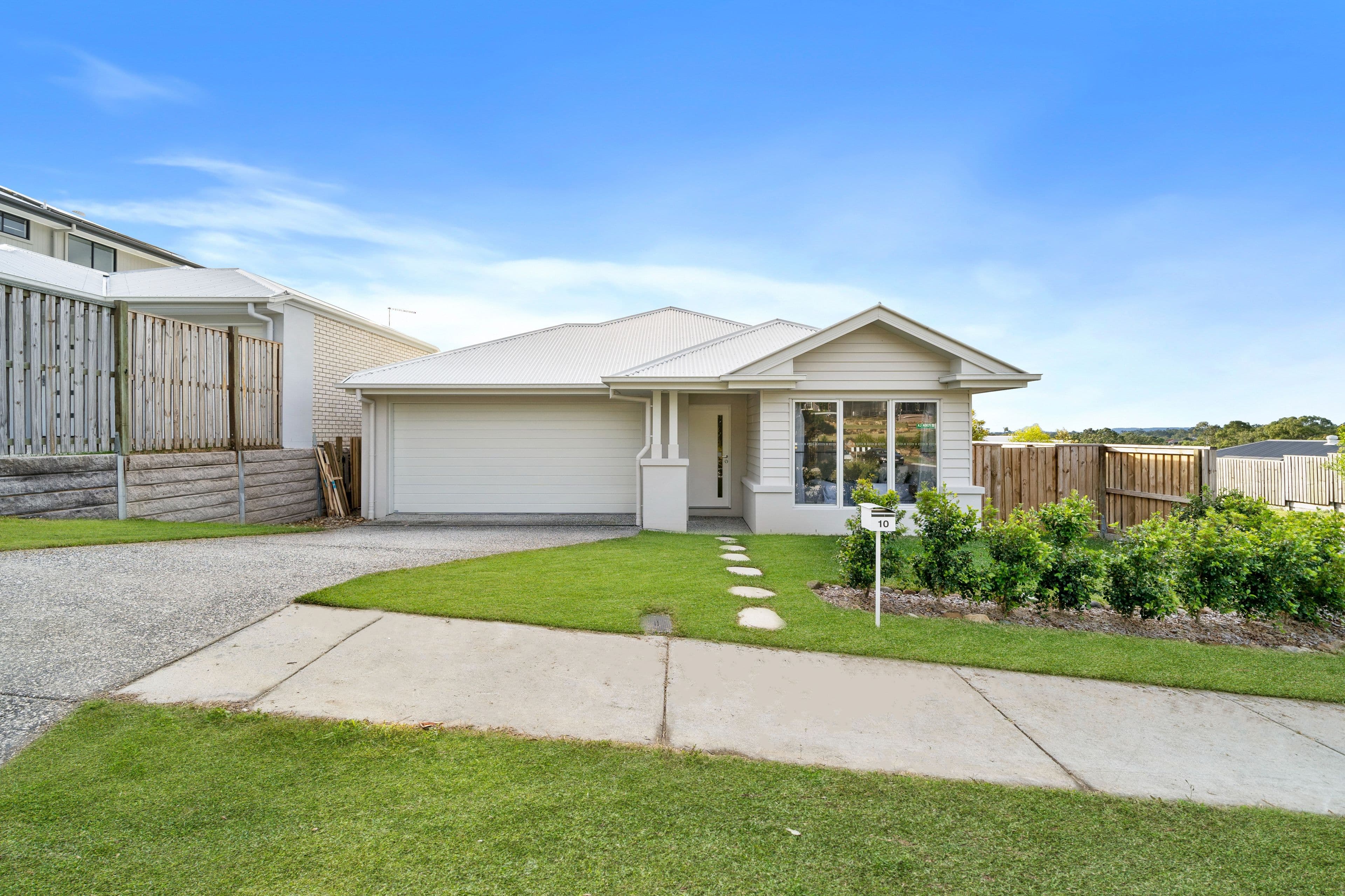 10 Penda Lane, Springfield QLD 4300, Springfield - Thumbnail 2