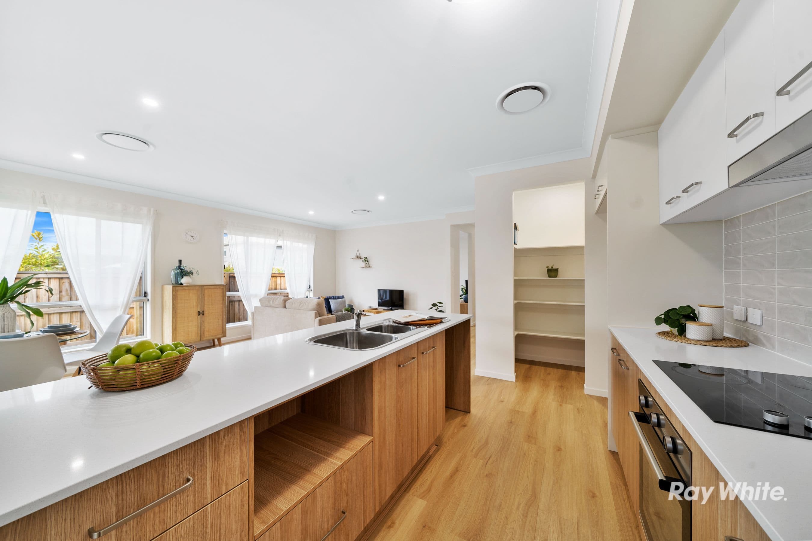 10 Penda Lane, Springfield QLD 4300, Springfield - Thumbnail 4