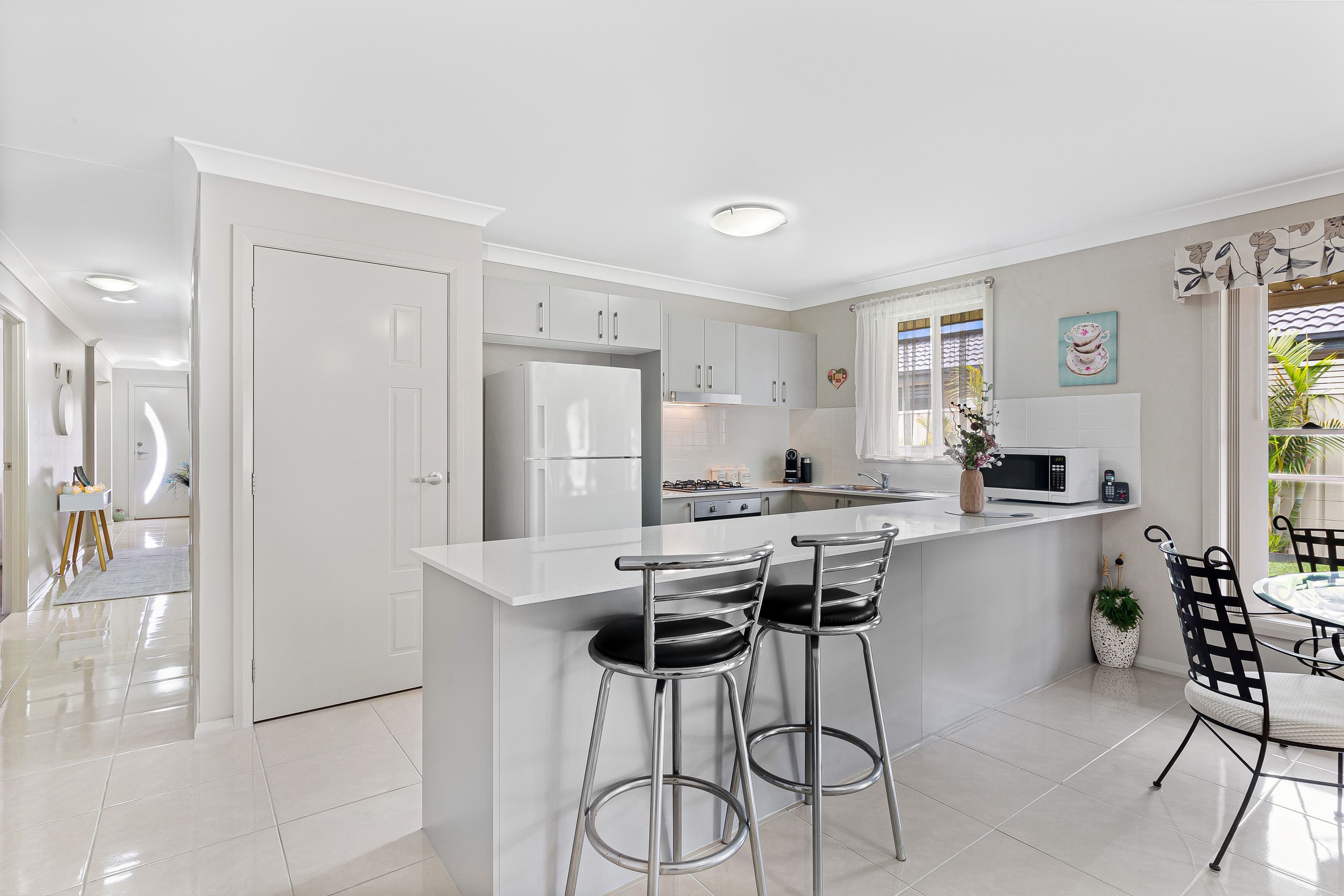 10 Mornington Circuit, Gwandalan NSW 2259, Gwandalan - Thumbnail 3