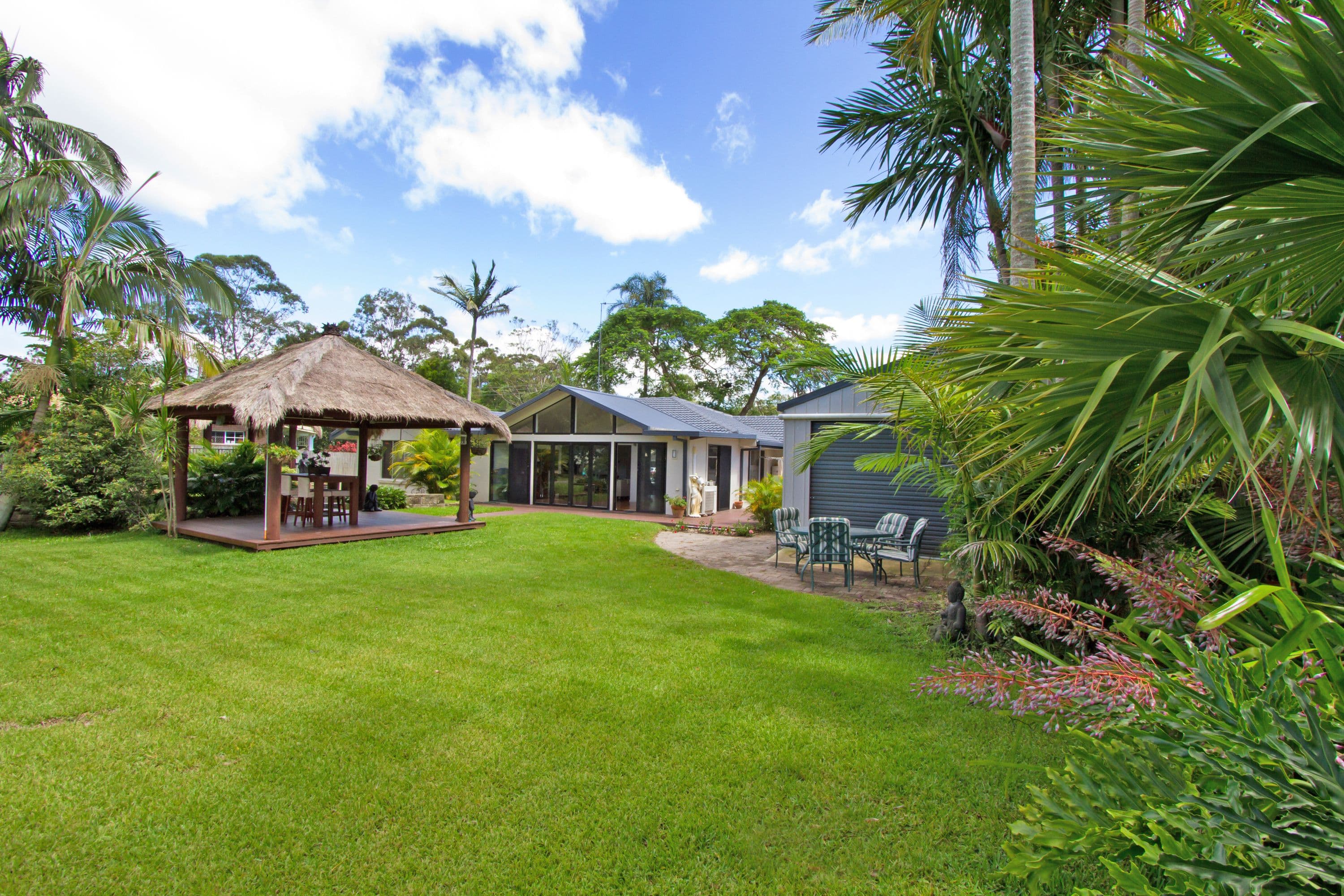 8 Tierney Drive, Currumbin Waters QLD 4223, Currumbin Waters - Thumbnail 2