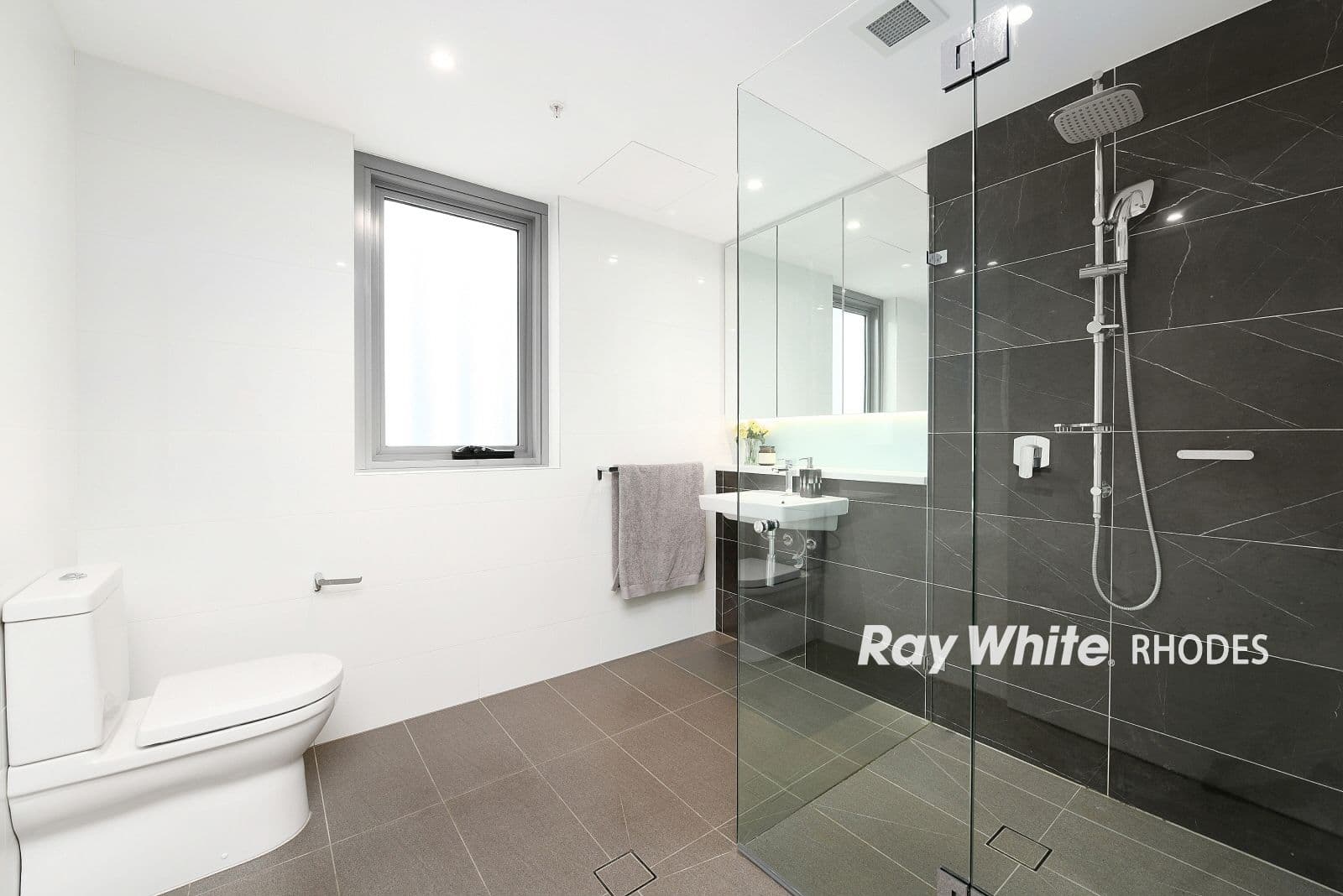 3 Foreshore Place, Wentworth Point NSW 2127, Wentworth Point - Thumbnail 6