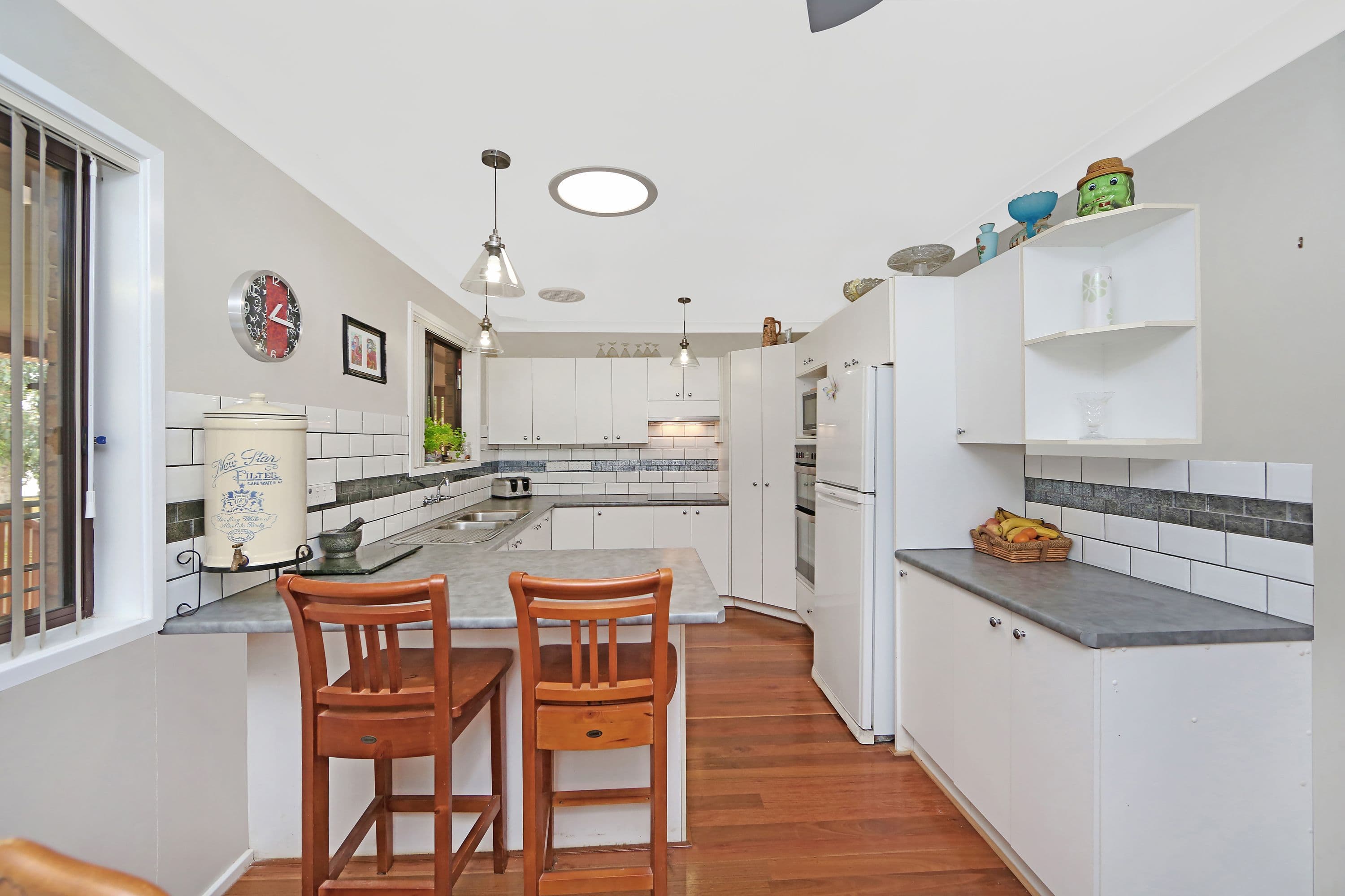 8 Cox Close, Buff Point - Thumbnail 2