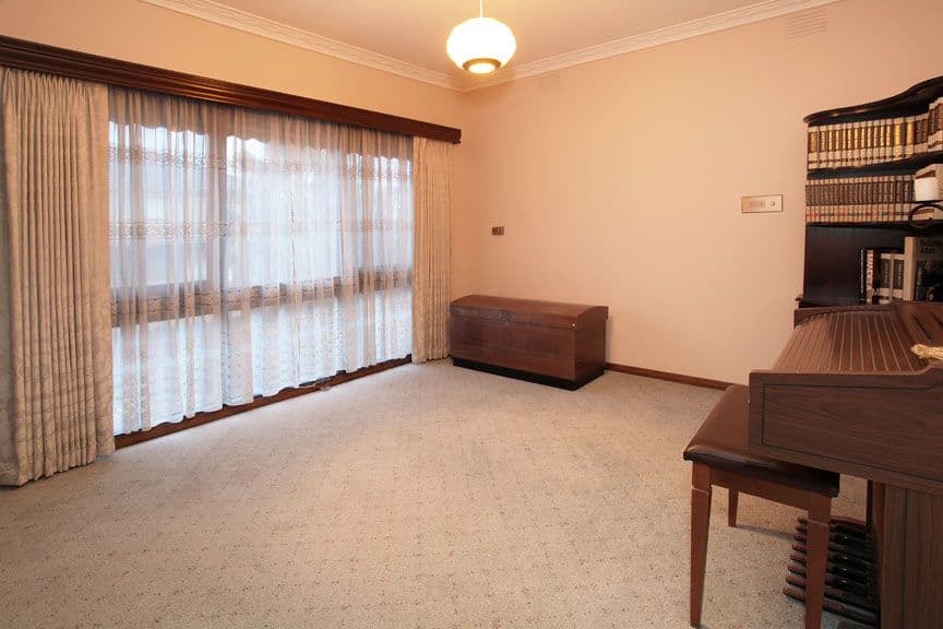 8 Threadbow Crescent, WHEELERS HILL VIC 3150, Wheelers Hill - Thumbnail 8