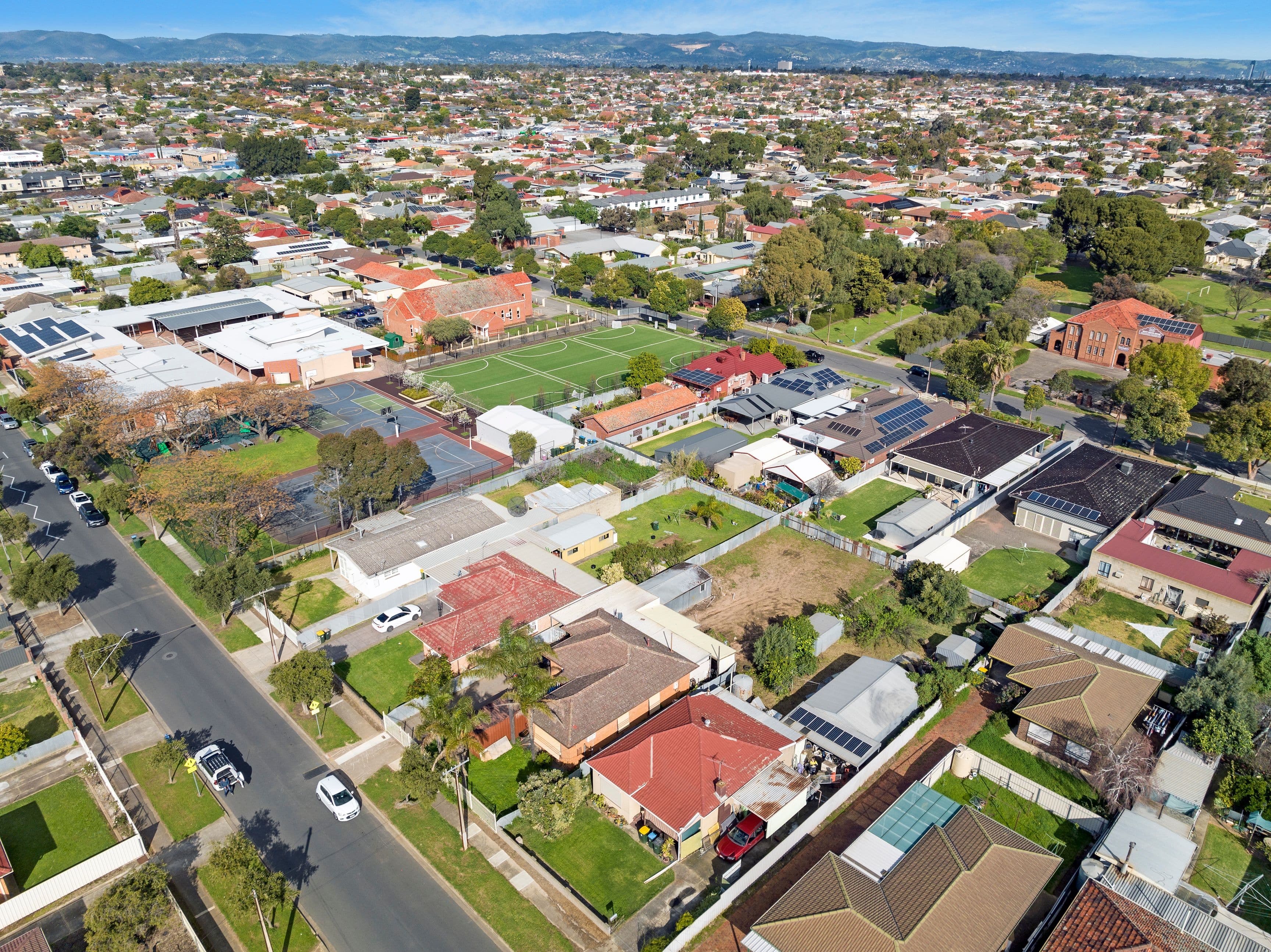 27 Way Street, Kilburn SA 5084, Kilburn - Thumbnail 2