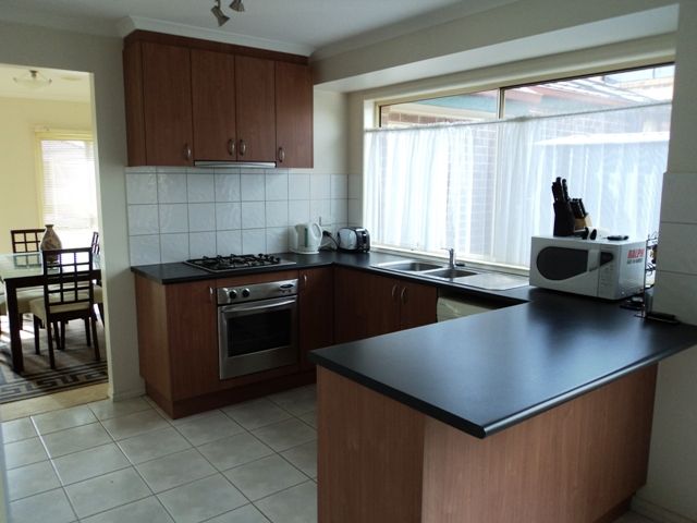 14 Crown Court, TARNEIT VIC 3029, Tarneit - Thumbnail 3