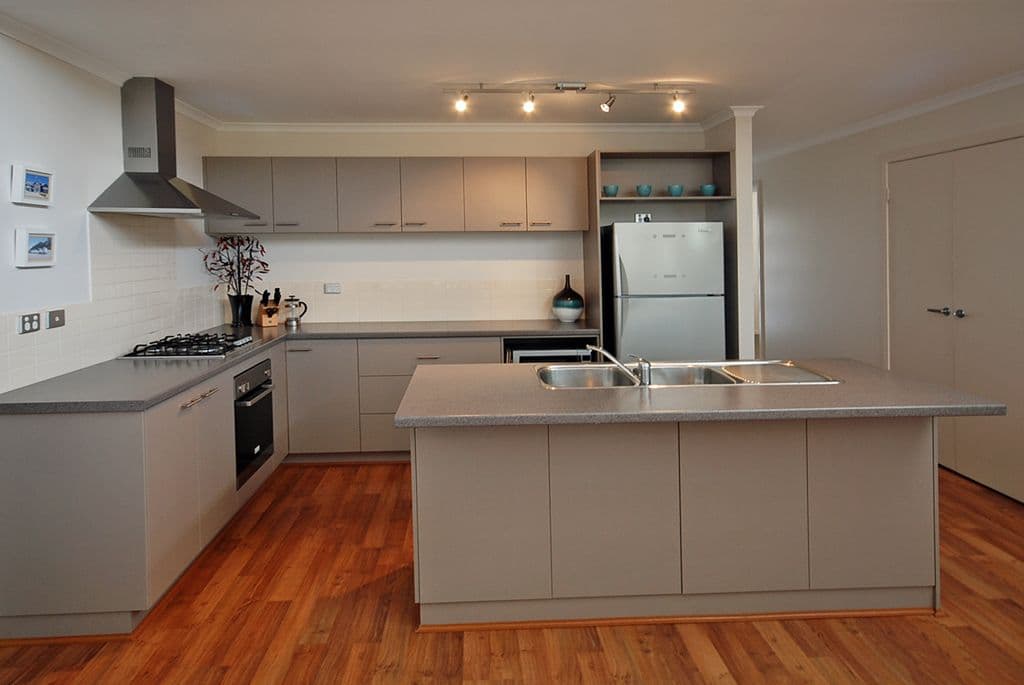 10 Hodgson Park Way, Green Head WA 6514, Green Head - Thumbnail 3