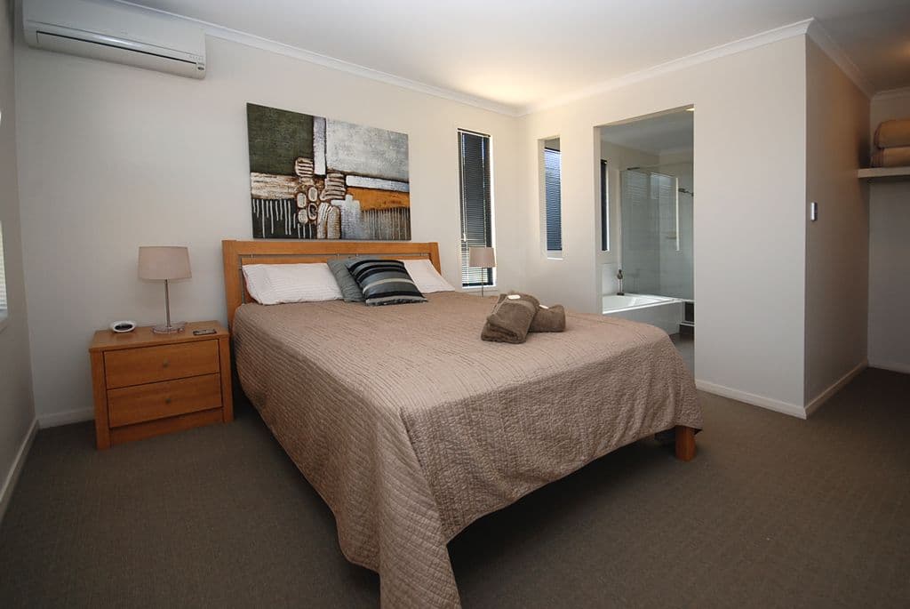 10 Hodgson Park Way, Green Head WA 6514, Green Head - Thumbnail 7