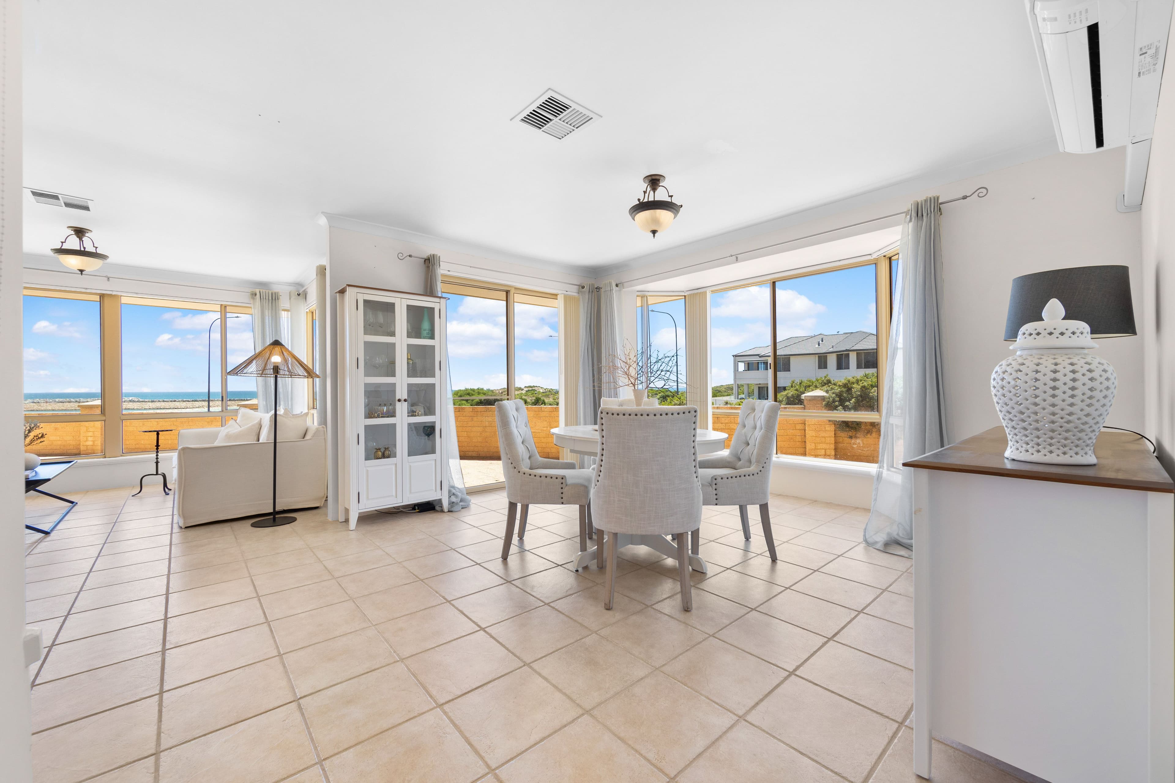 73 Southern Cross Circle, Ocean Reef WA 6027, Ocean Reef - Thumbnail 7