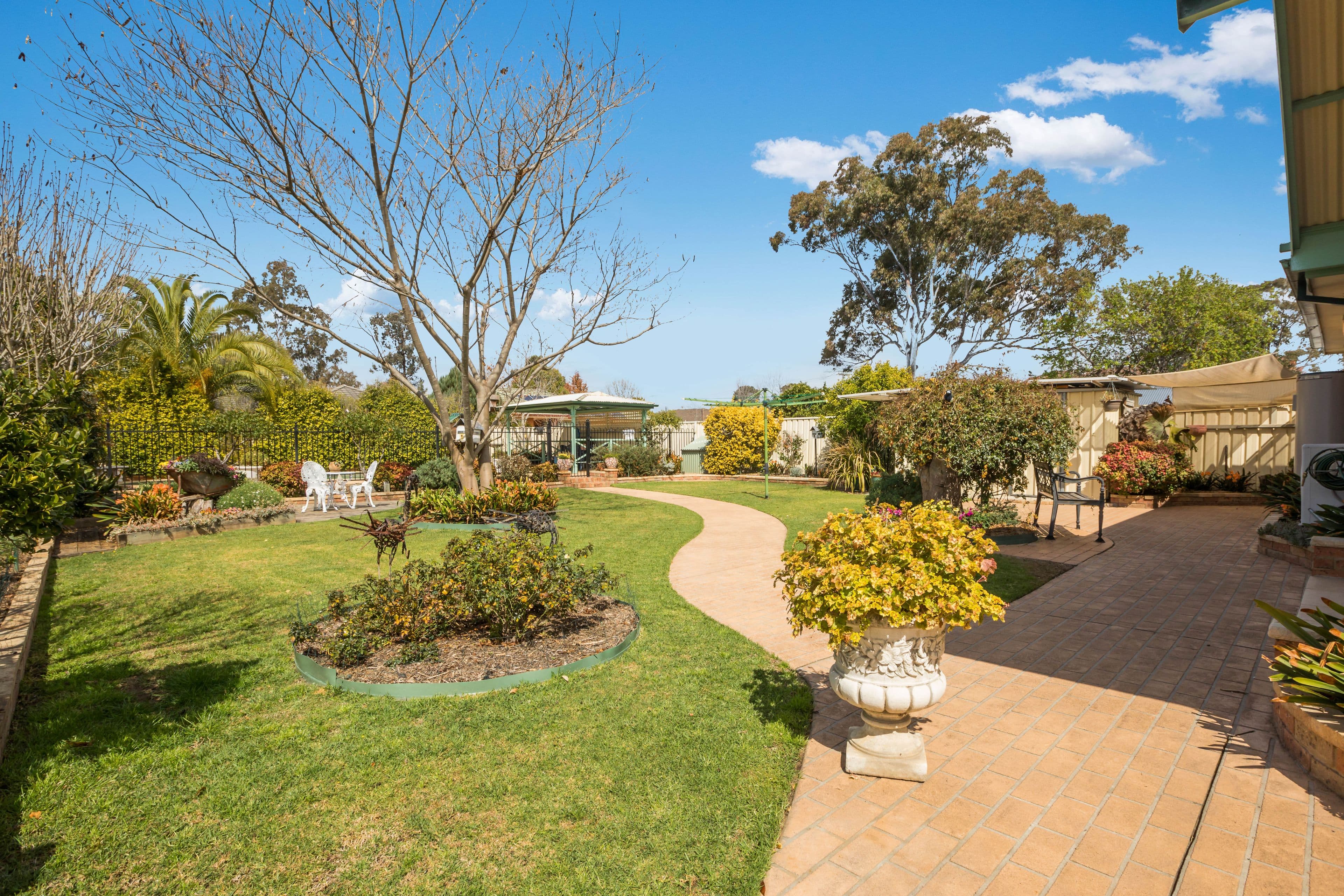 10 Plimsoll Street, McGraths Hill - Thumbnail 4