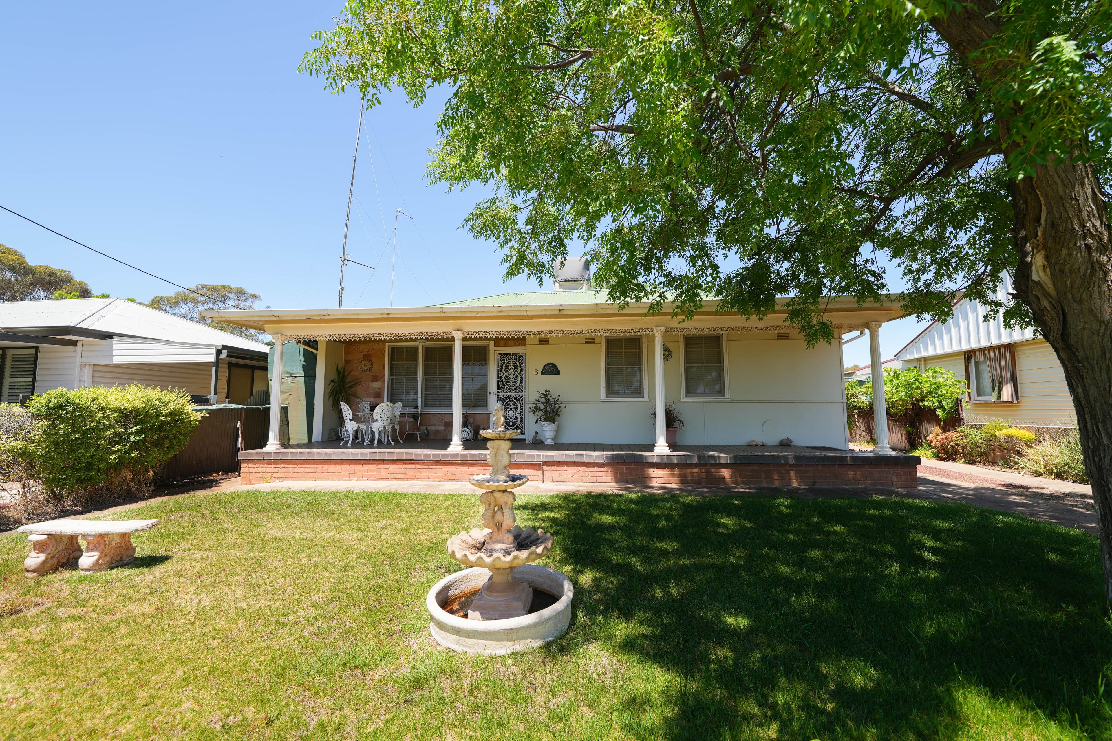 8 Park Street, West Wyalong NSW 2671, West Wyalong - Image 1