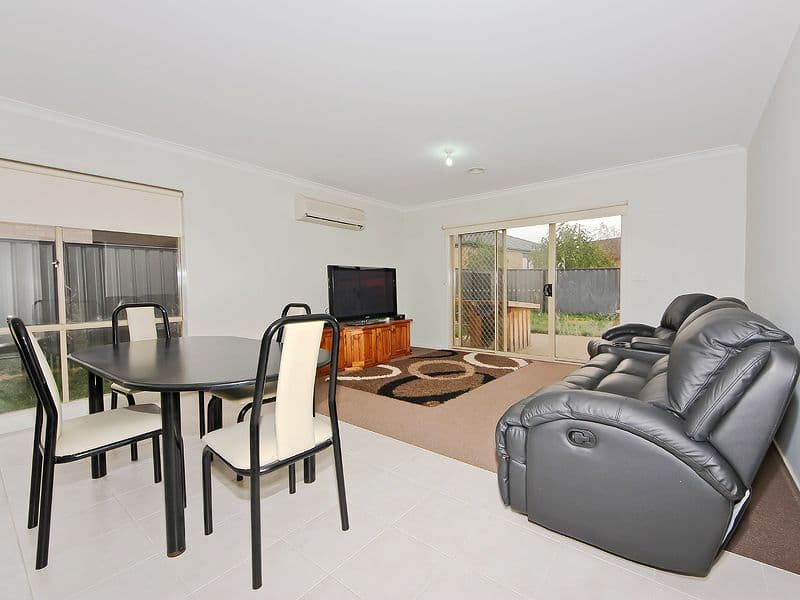 22 Baratta Road, TARNEIT VIC 3029, Tarneit - Thumbnail 3