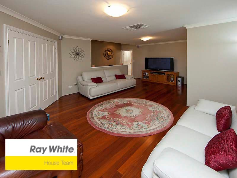 1 Frampton Crescent, CANNING VALE WA 6155, Canning Vale - Thumbnail 4