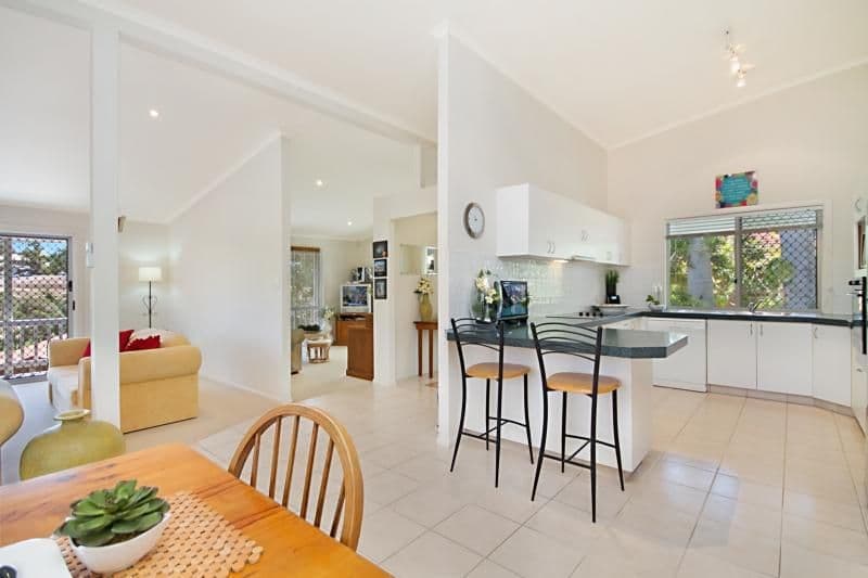 165 K P McGrath Drive, Elanora QLD 4221, Elanora - Thumbnail 4