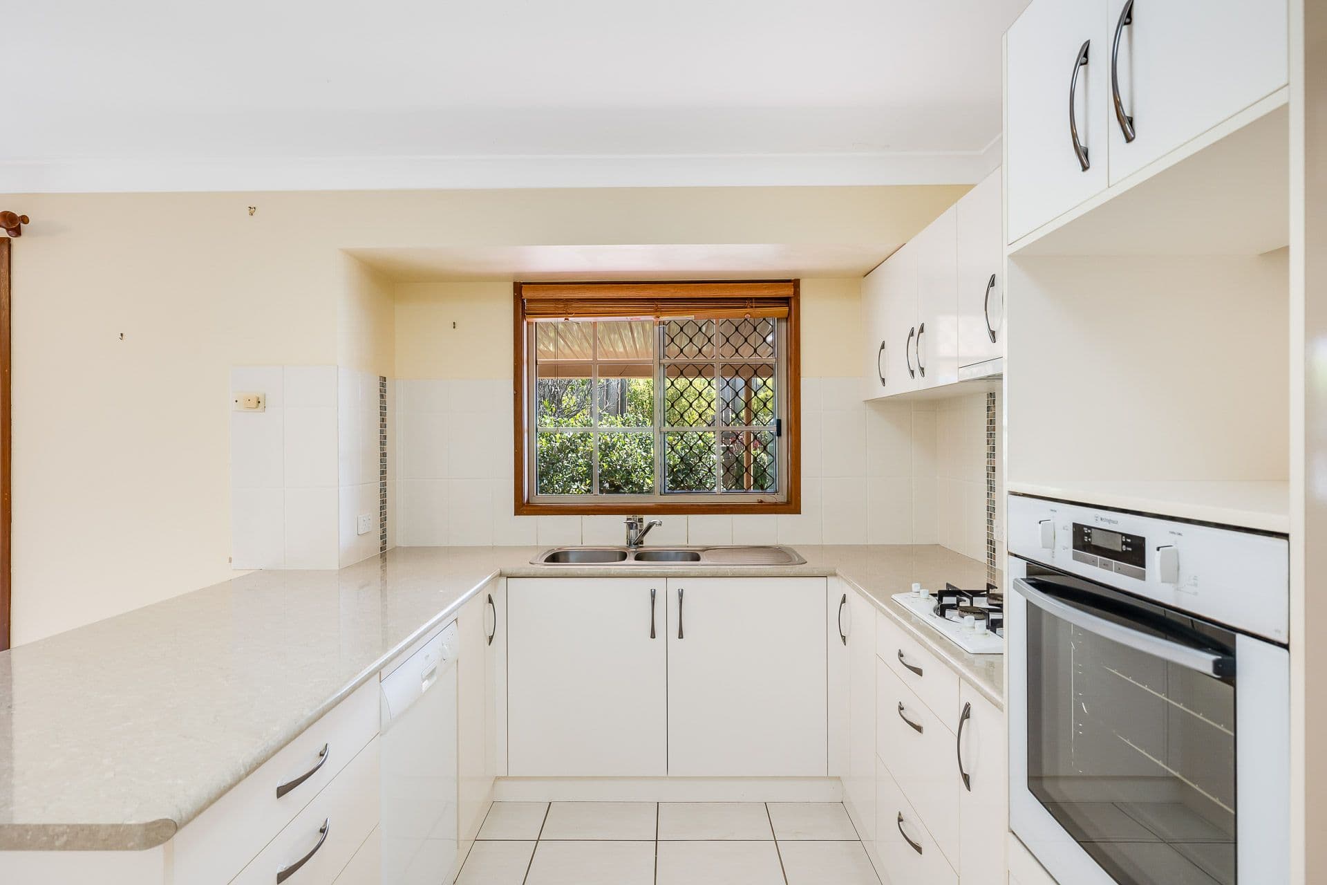 11 Neville Court, Centenary Heights QLD 4350, Centenary Heights - Thumbnail 7