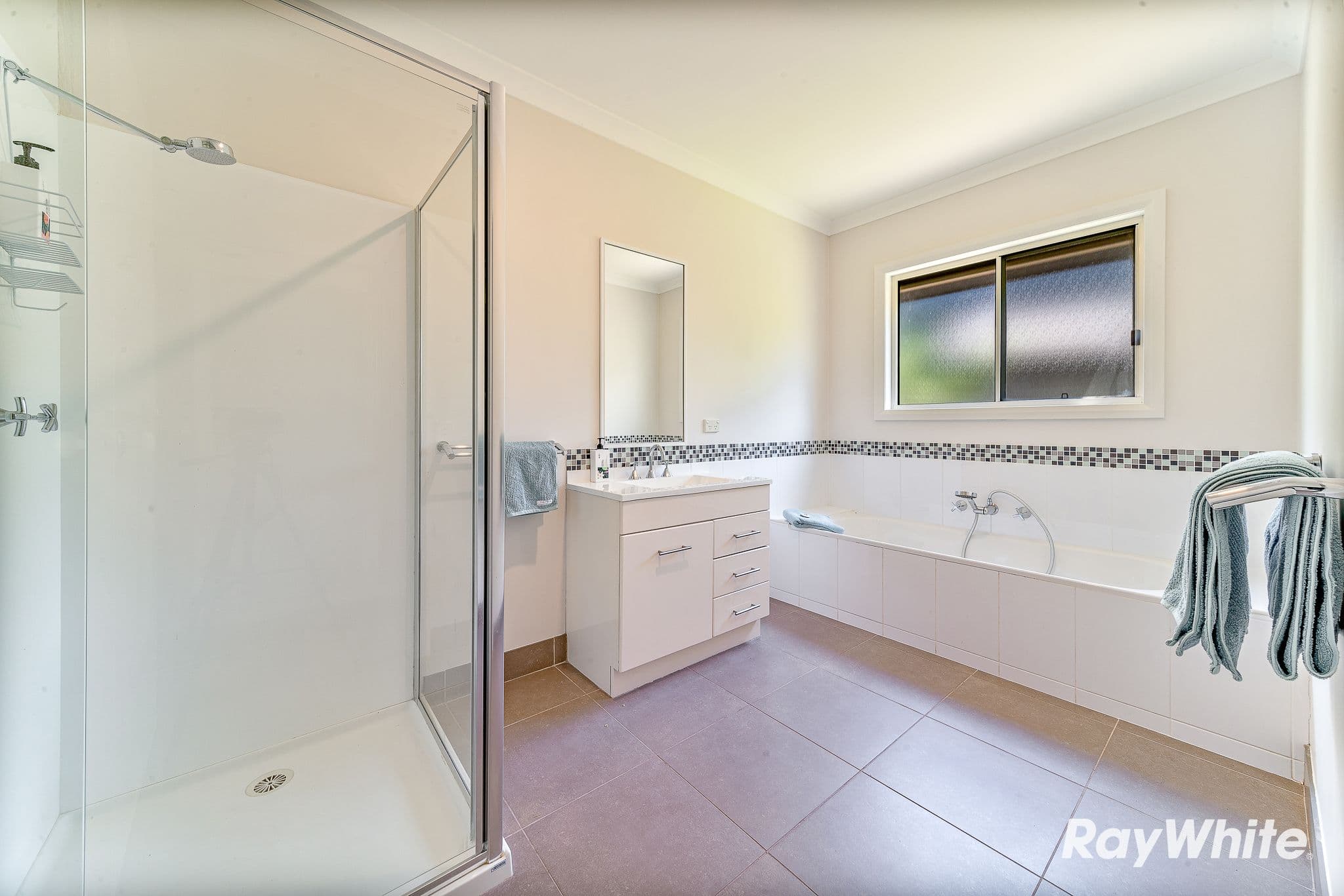4 Quick Street, Ironbark VIC 3550, Ironbark - Thumbnail 7
