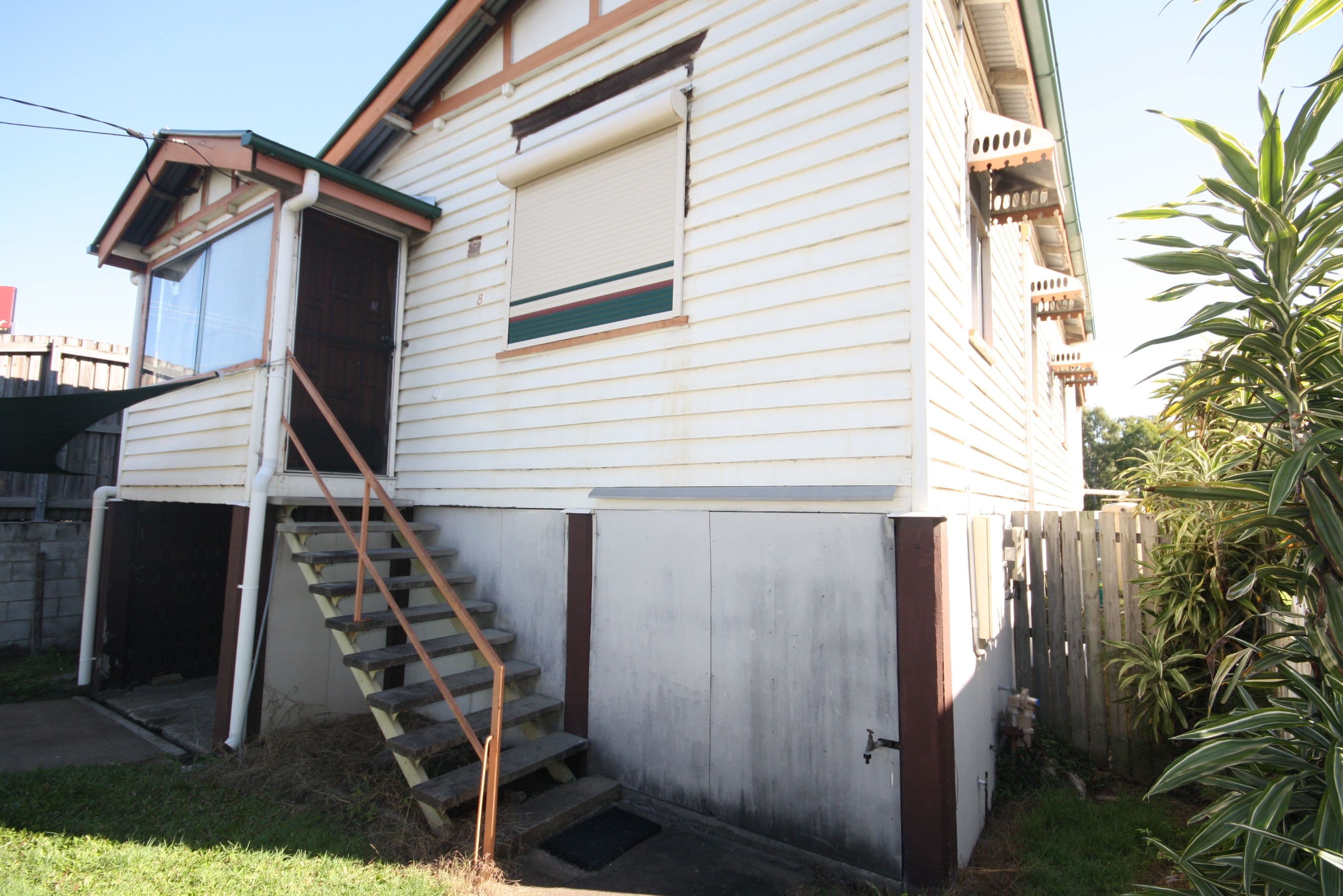8 Bennetts Road, Camp Hill QLD 4152, Camp Hill - Thumbnail 3
