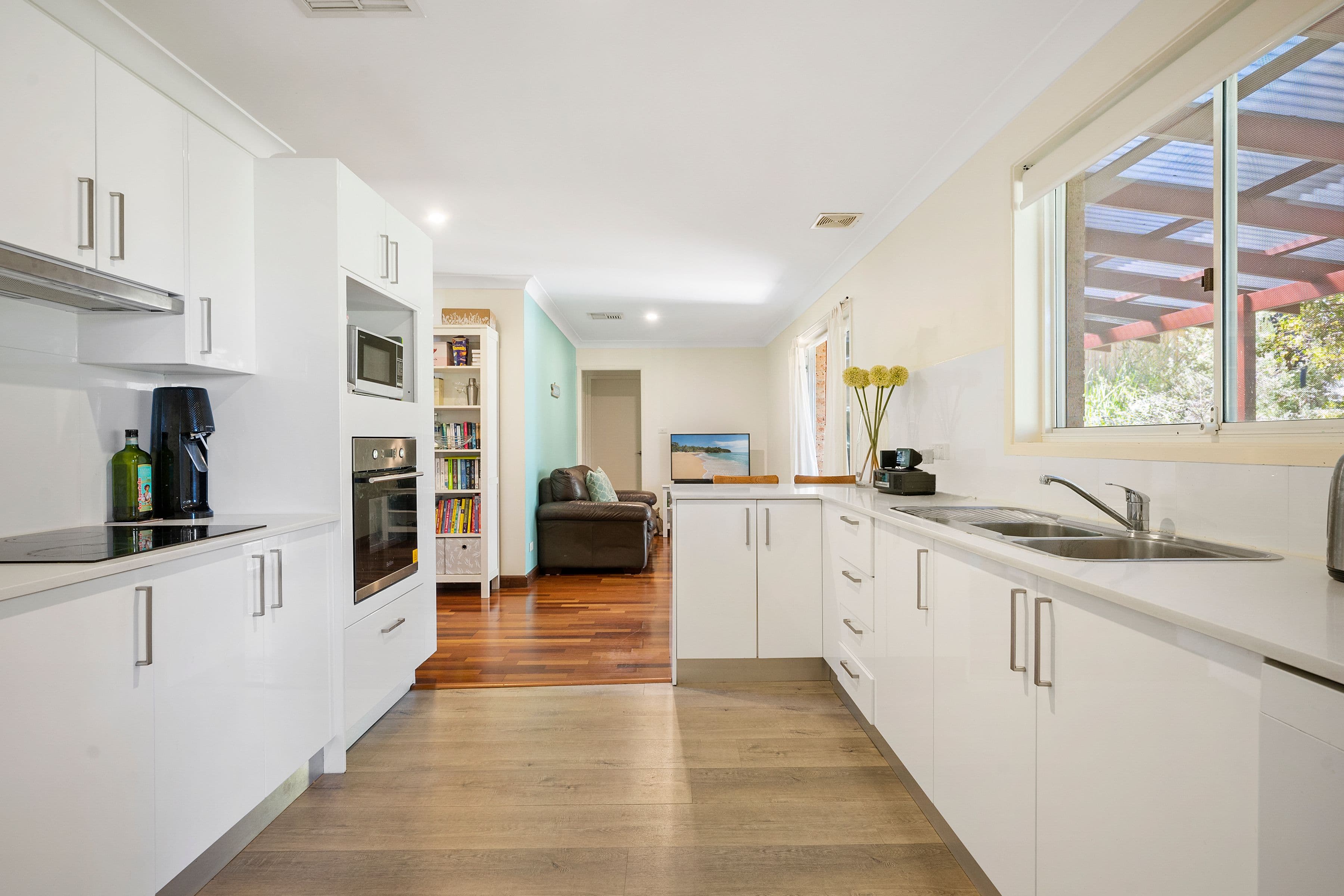 5 De Saxe Close, Thornleigh NSW 2120, Thornleigh - Thumbnail 3