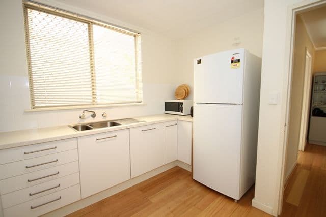 99 Sulphur Road, ORELIA WA 6167, Orelia - Thumbnail 6