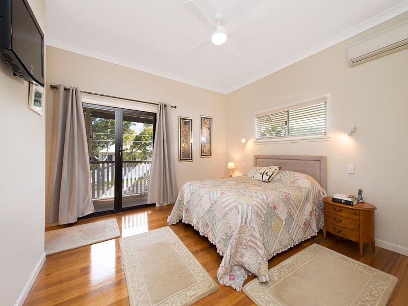 294 Verney Road East, GRACEVILLE QLD 4075, Graceville - Thumbnail 6