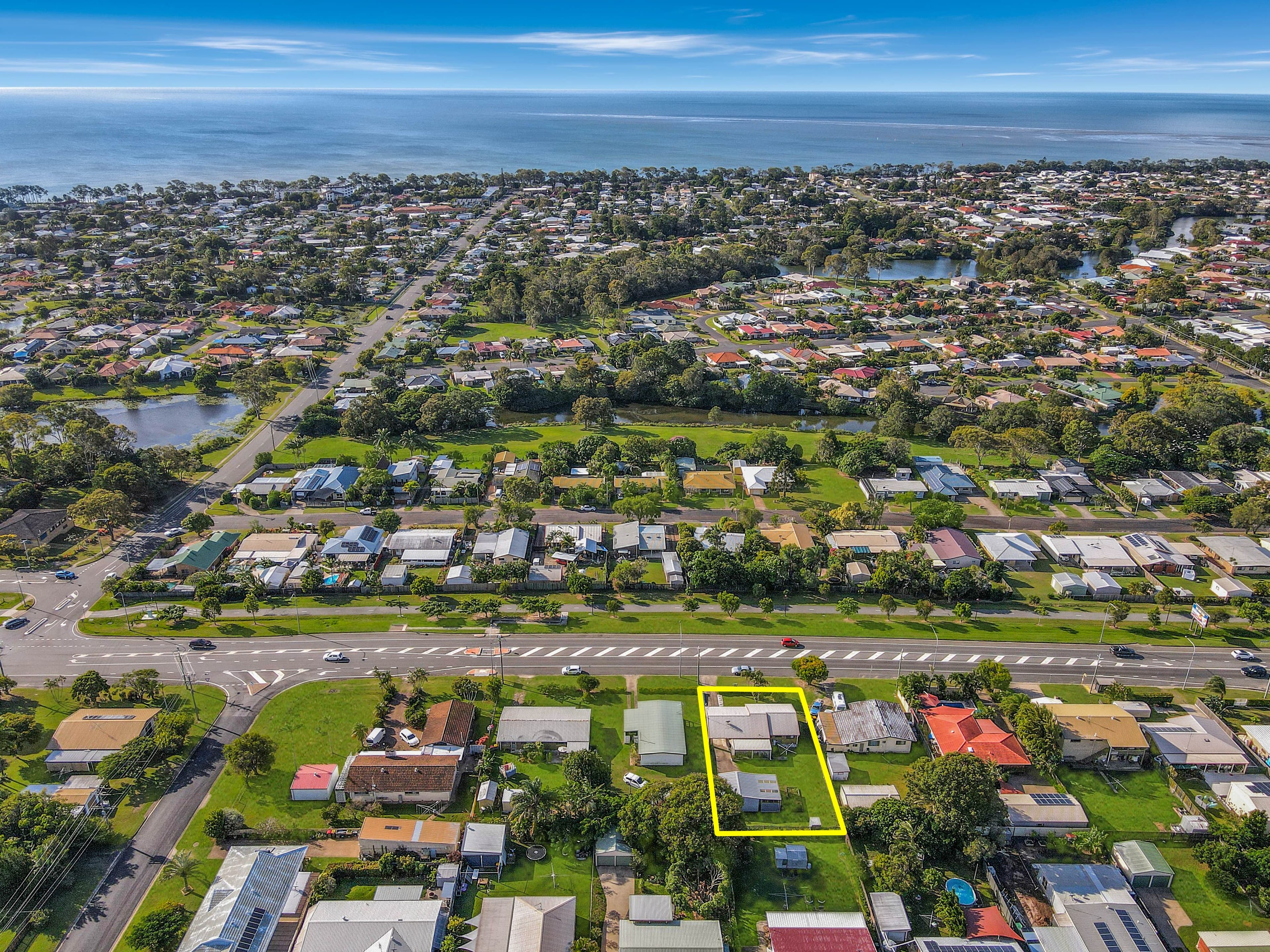 645 Boat Harbour Drive, Urangan QLD 4655, Urangan - Thumbnail 2