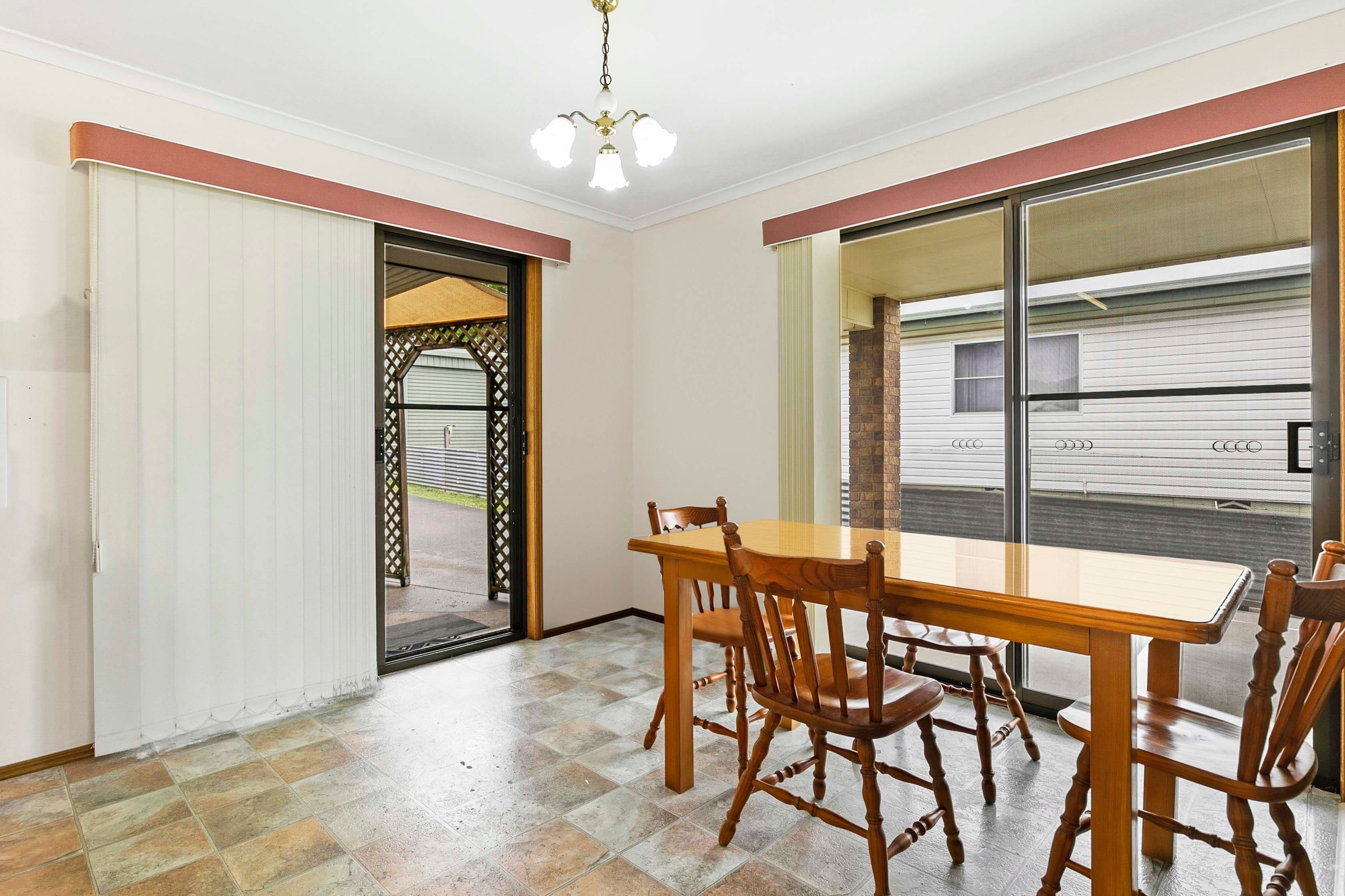 645 Boat Harbour Drive, Urangan QLD 4655, Urangan - Thumbnail 4