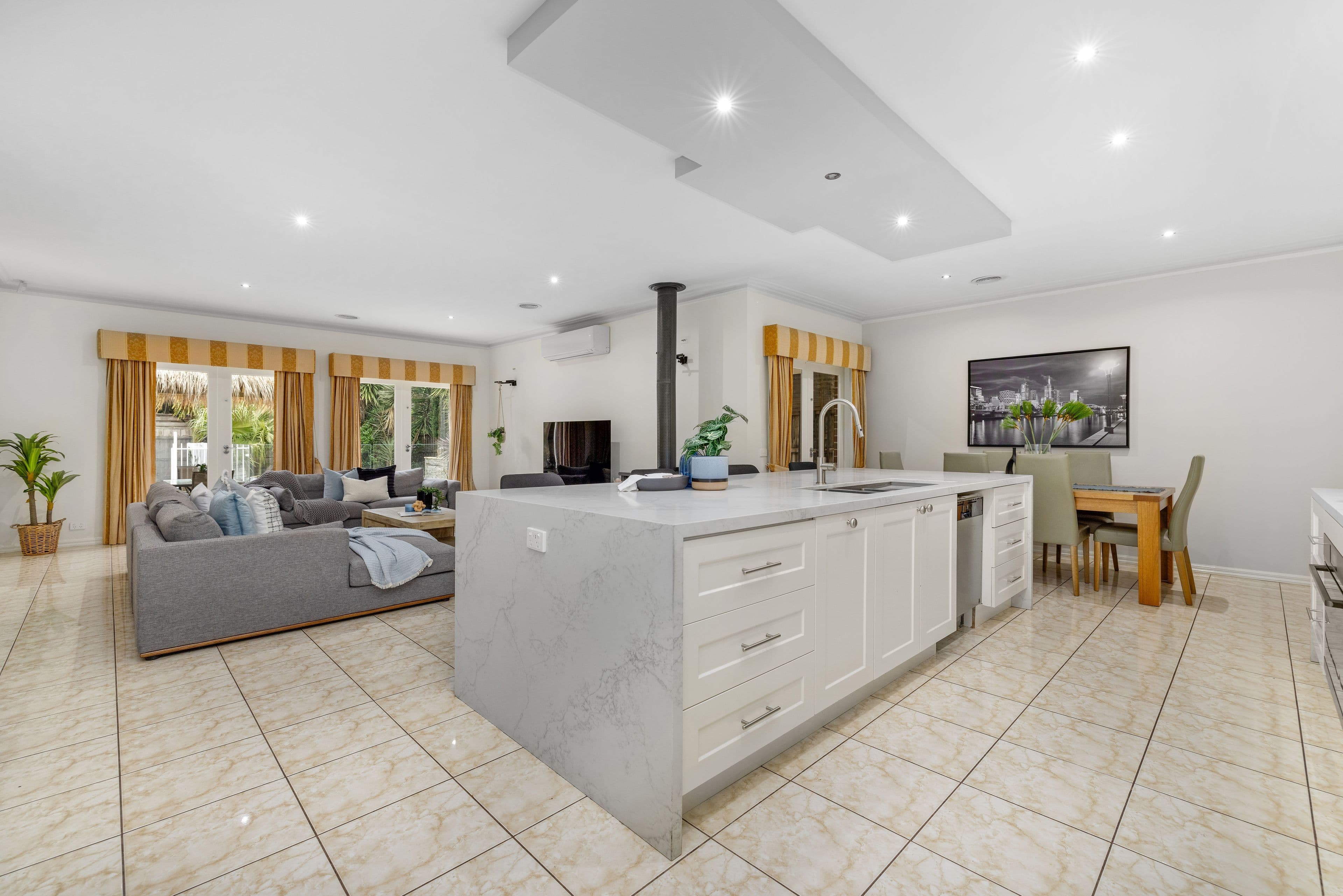 10 Kalimna Court, Rowville VIC 3178, Rowville - Thumbnail 8