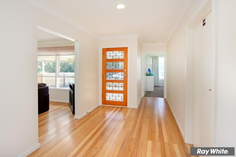 13 Kiandra Street, MORNINGTON VIC 3931, Mornington - Thumbnail 5