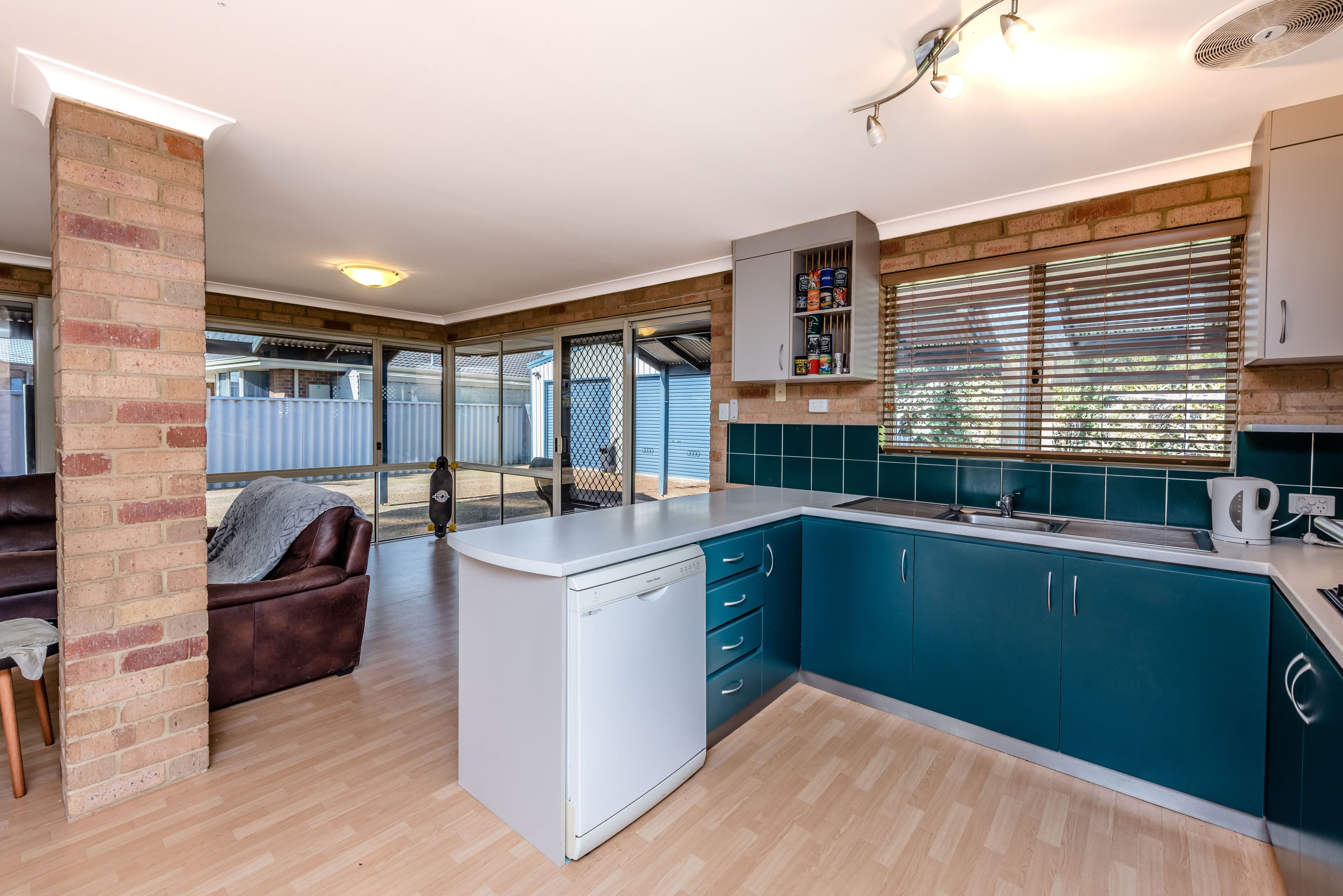 8 Teviot Close, Cape Burney WA 6532, Cape Burney - Thumbnail 5