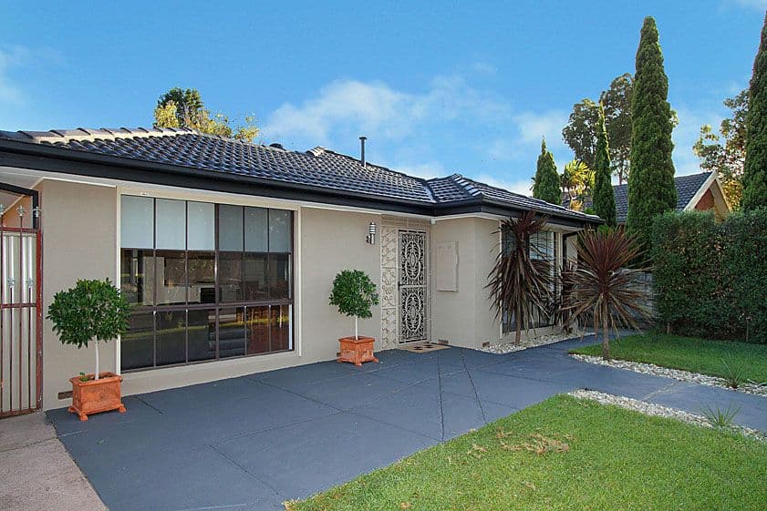 25 Hinkler Drive, MILL PARK VIC 3082, Mill Park - Image 1